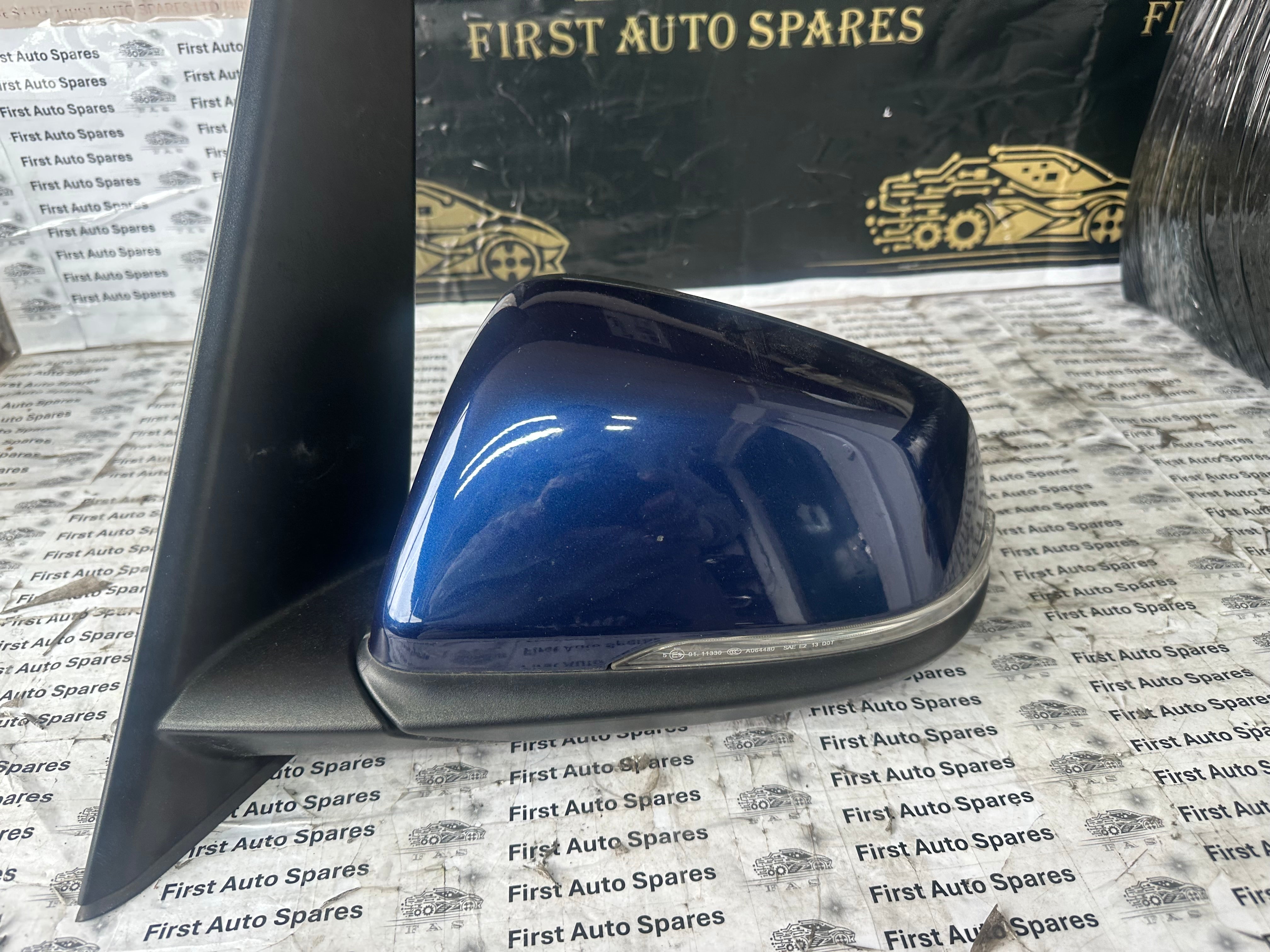 BMW 2 Series F46 2014–2021 Left Side Wing Mirror 5-Pin Plug C10 (233656065)
