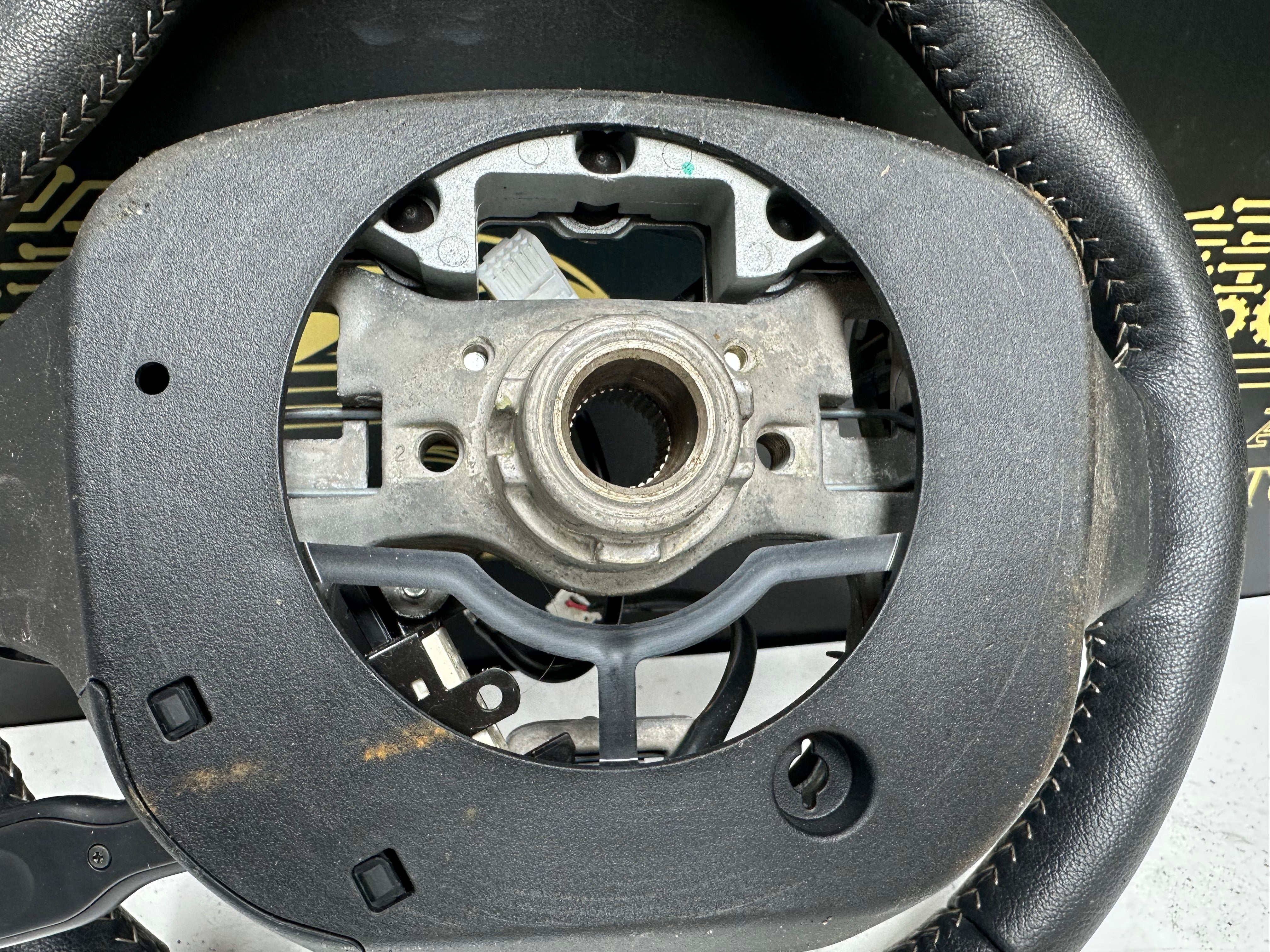 Toyota Yaris Steering Wheel (306744199B2S-AD) (45100-OD490C9) (306744181B2S-AD)