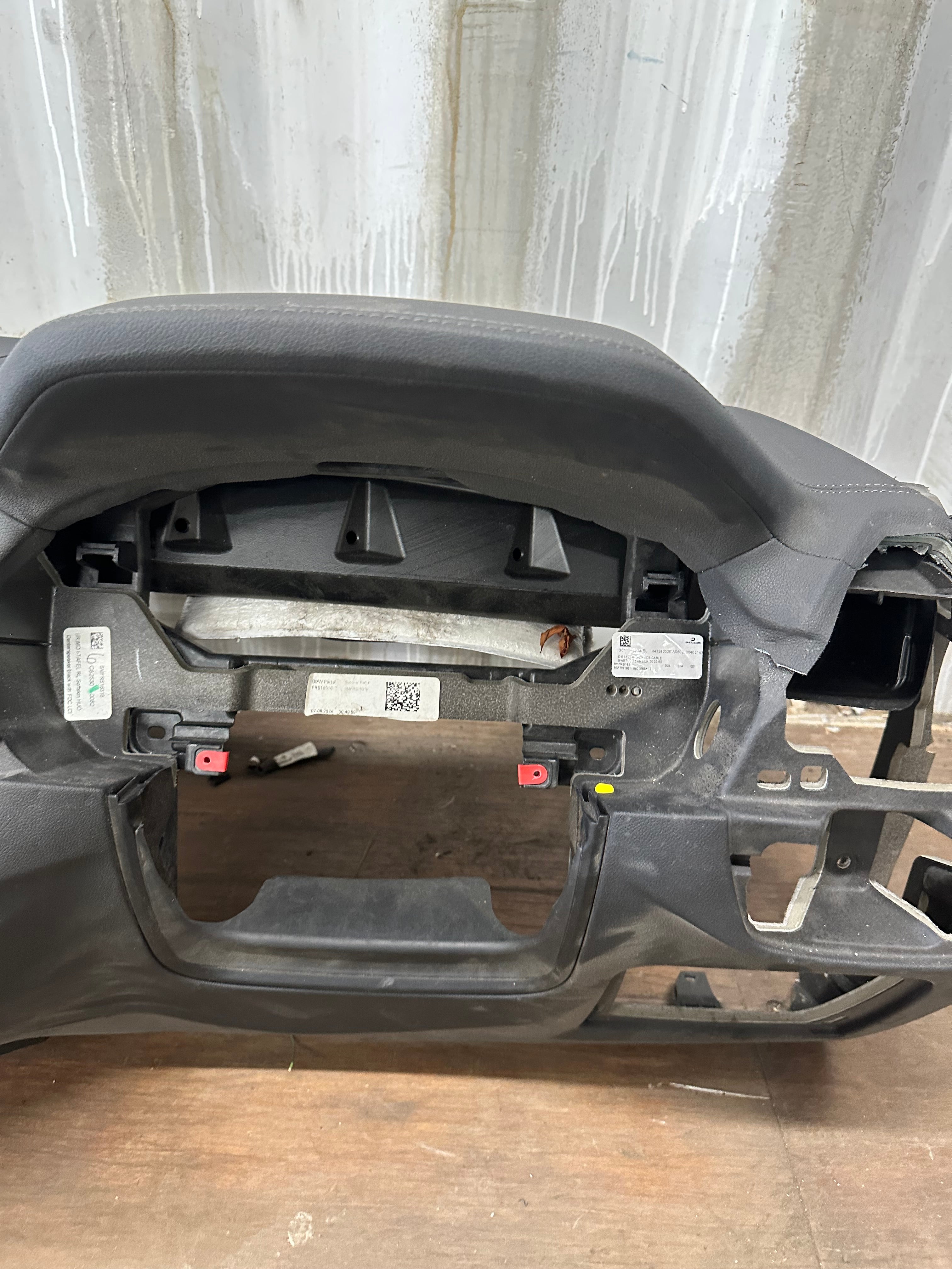 BMW iX3 / X3 / X4 G01 LCI Dashboard Black RHD – 2022–2024