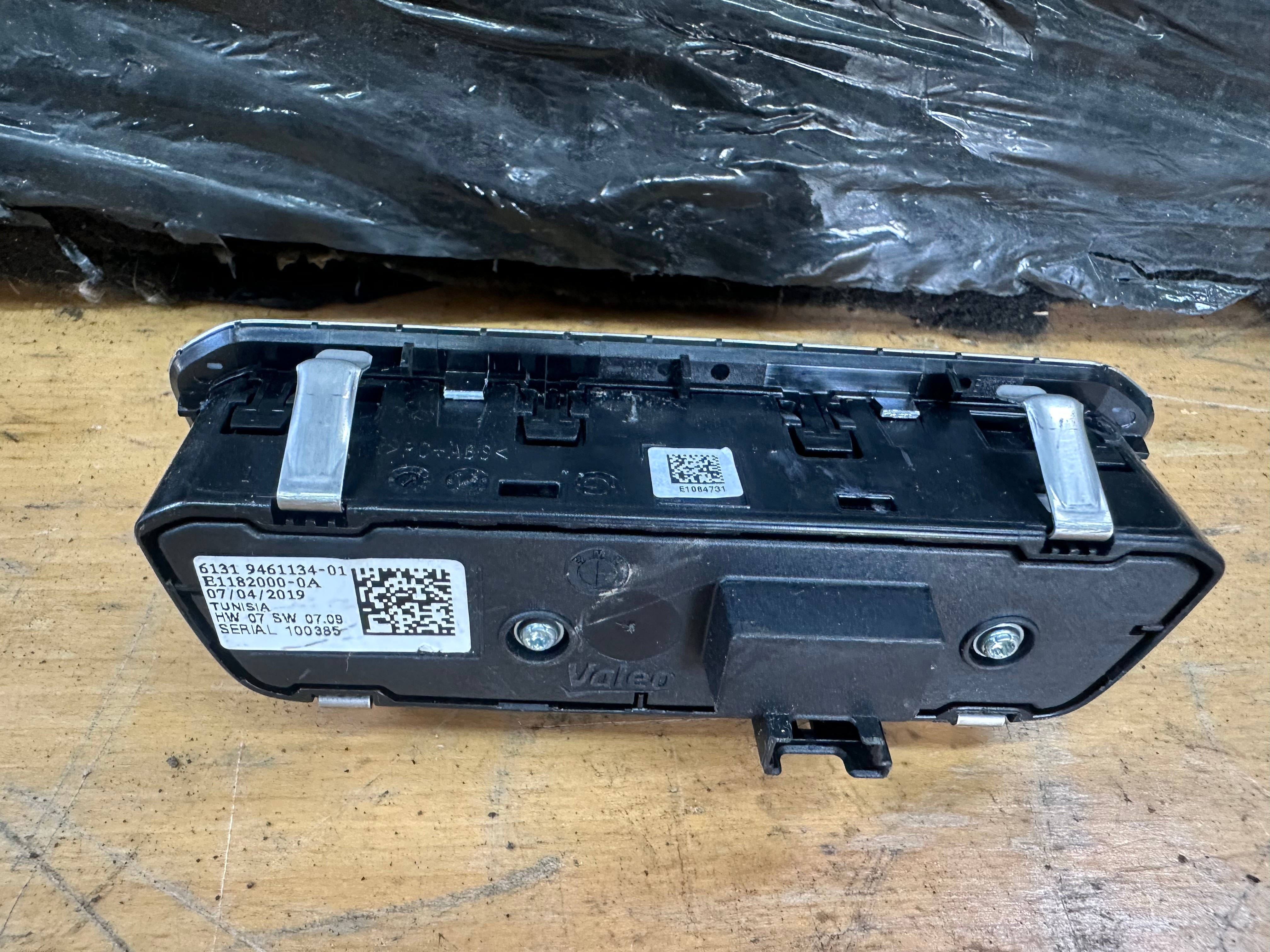 BMW X5 Series G05 2019 Adaptive Suspension VDP ECU Control Module (6894896)