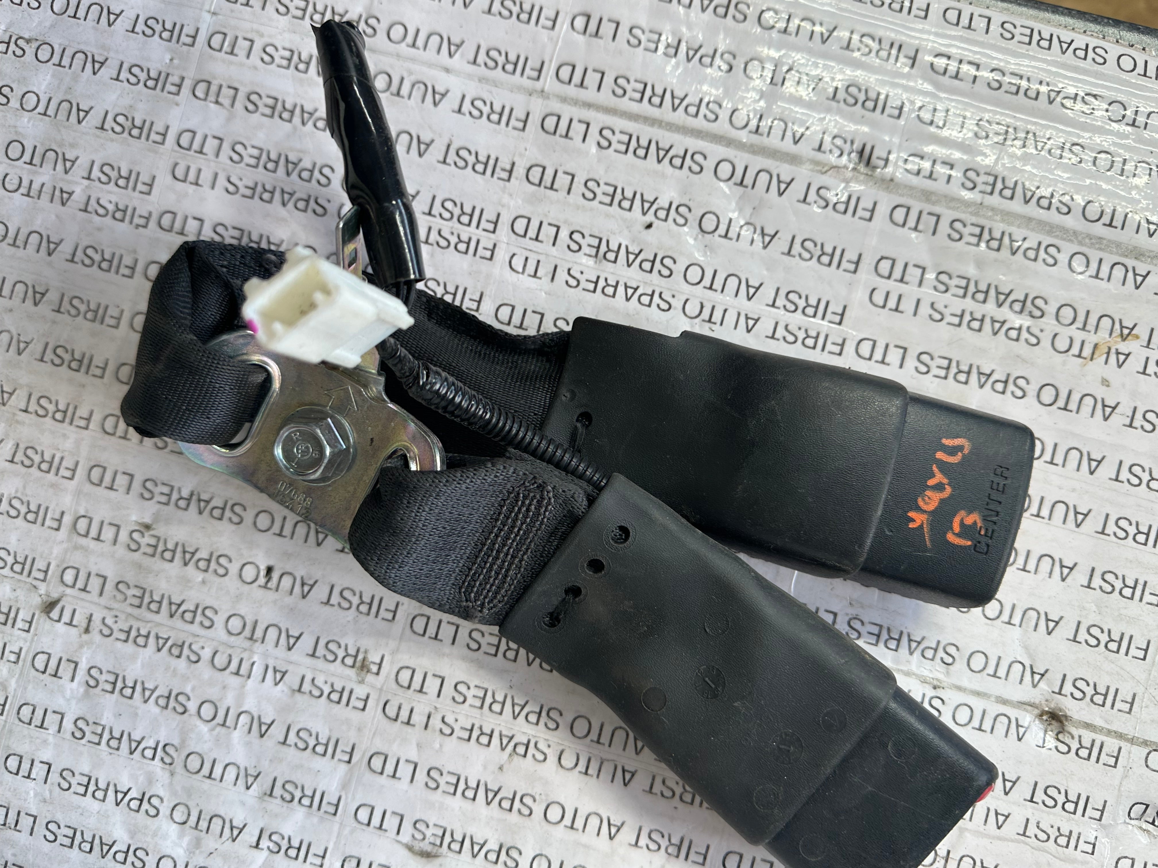 Toyota Yaris 2013 Centre Seat Belt Buckle