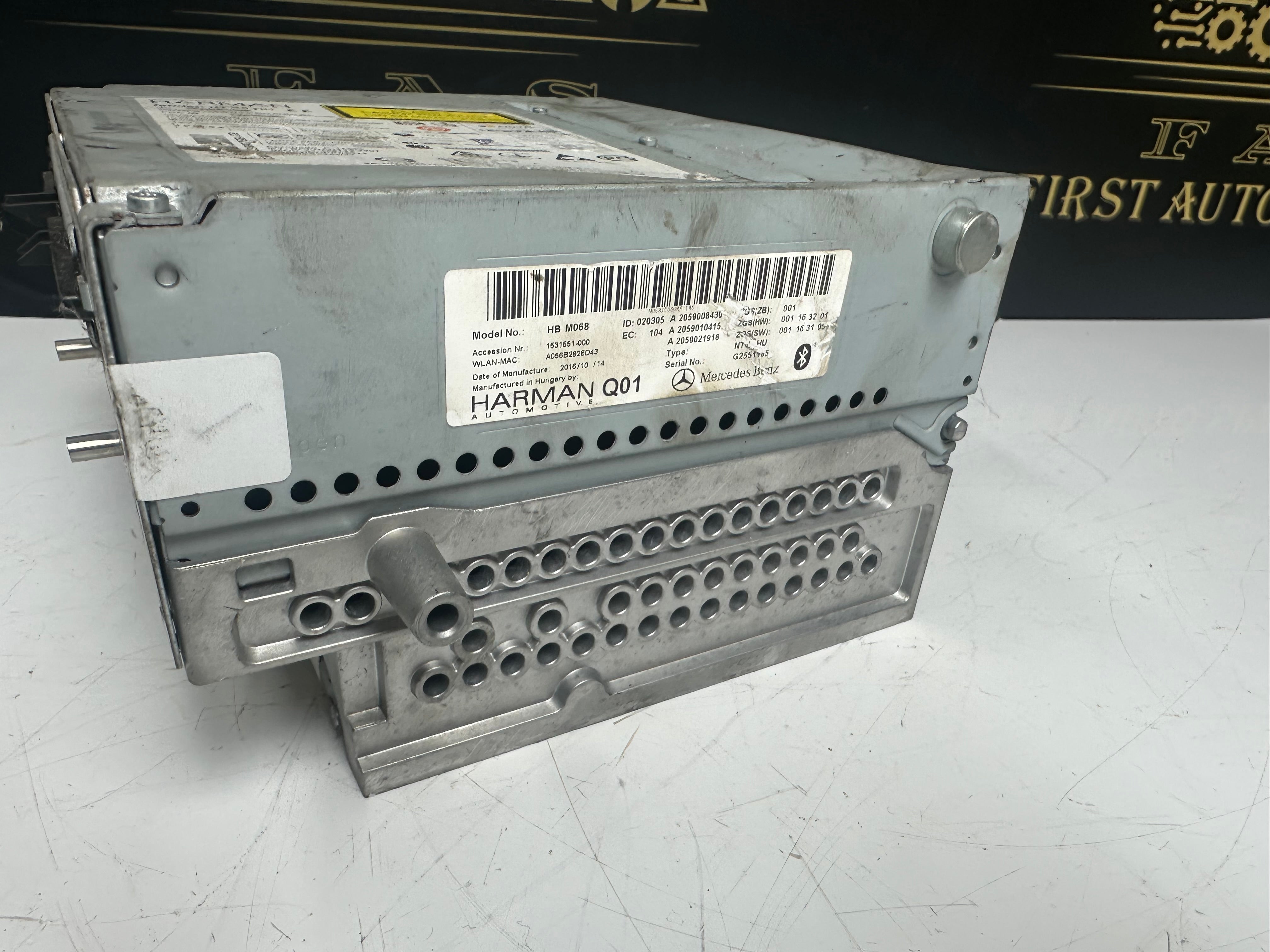 Harman High Command GPS Navigation NTG5 HU5 (A2059008430) (1531551-000)