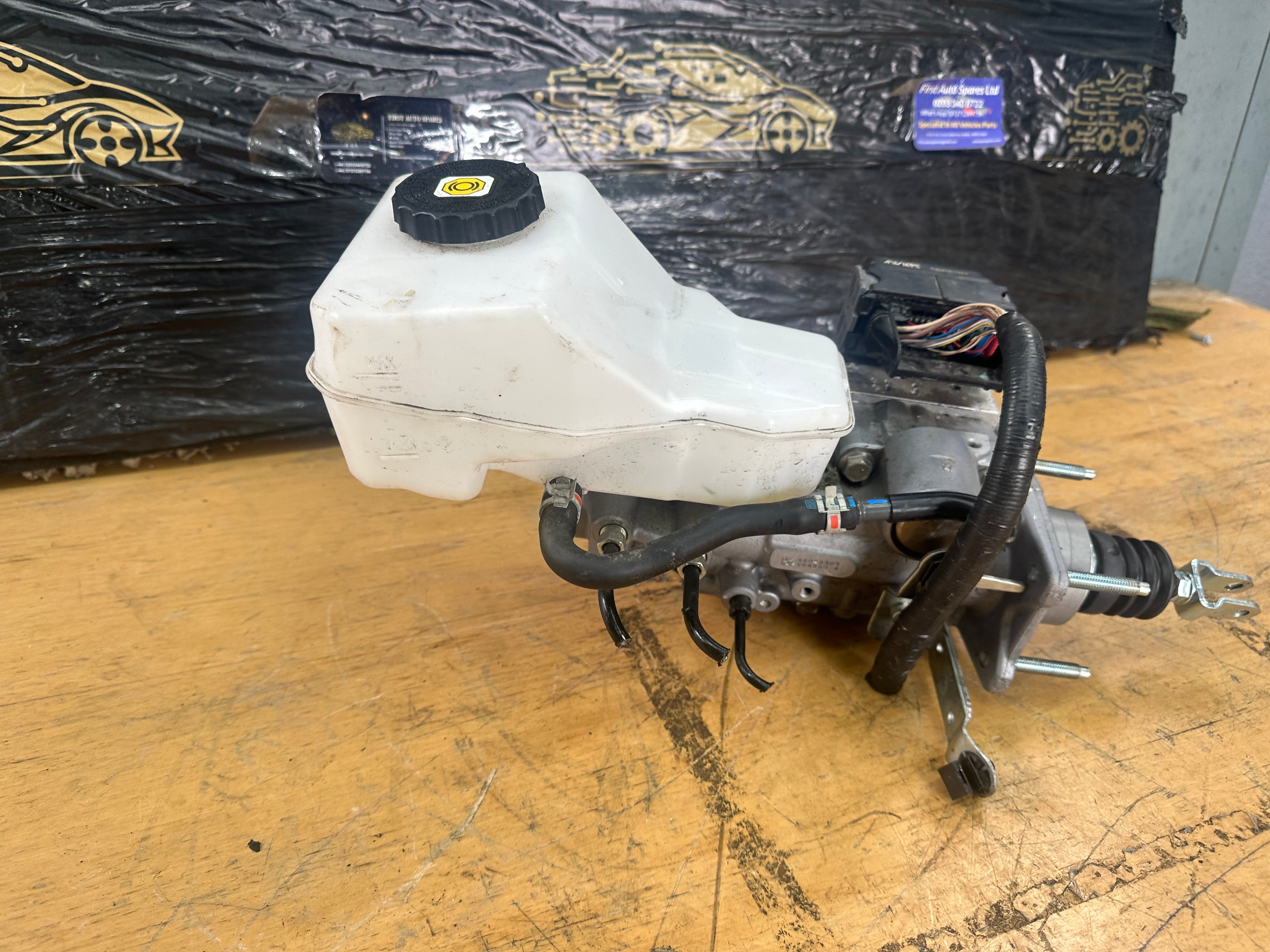 Toyota RAV4 V XA50 2022 ABS Control Unit (47200-42G10) (4720042G10)