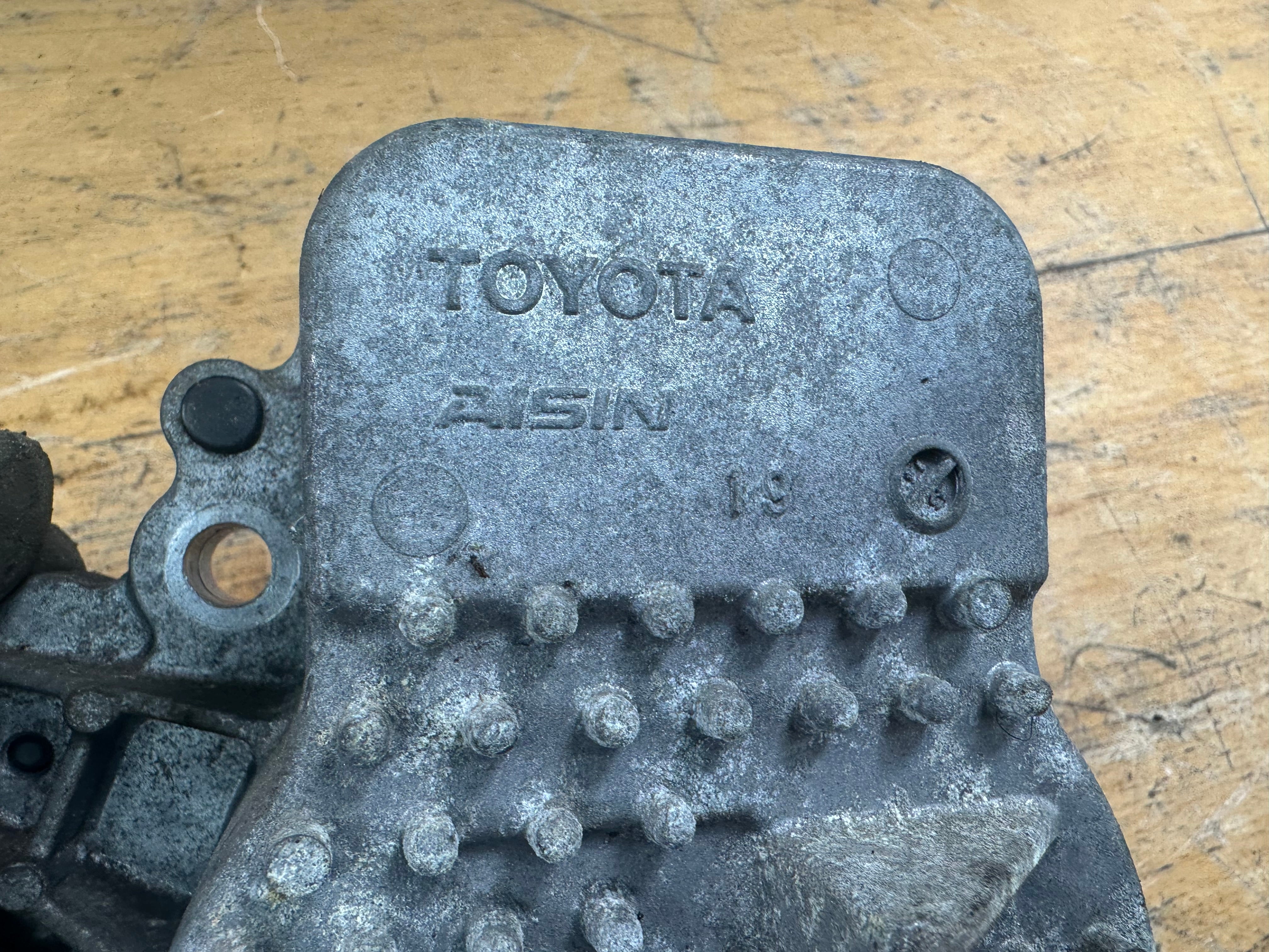 Toyota Prius / Auris 2010-2015 Engine Electric Water Pump (WPT-190 41500E) (161A0-29015)