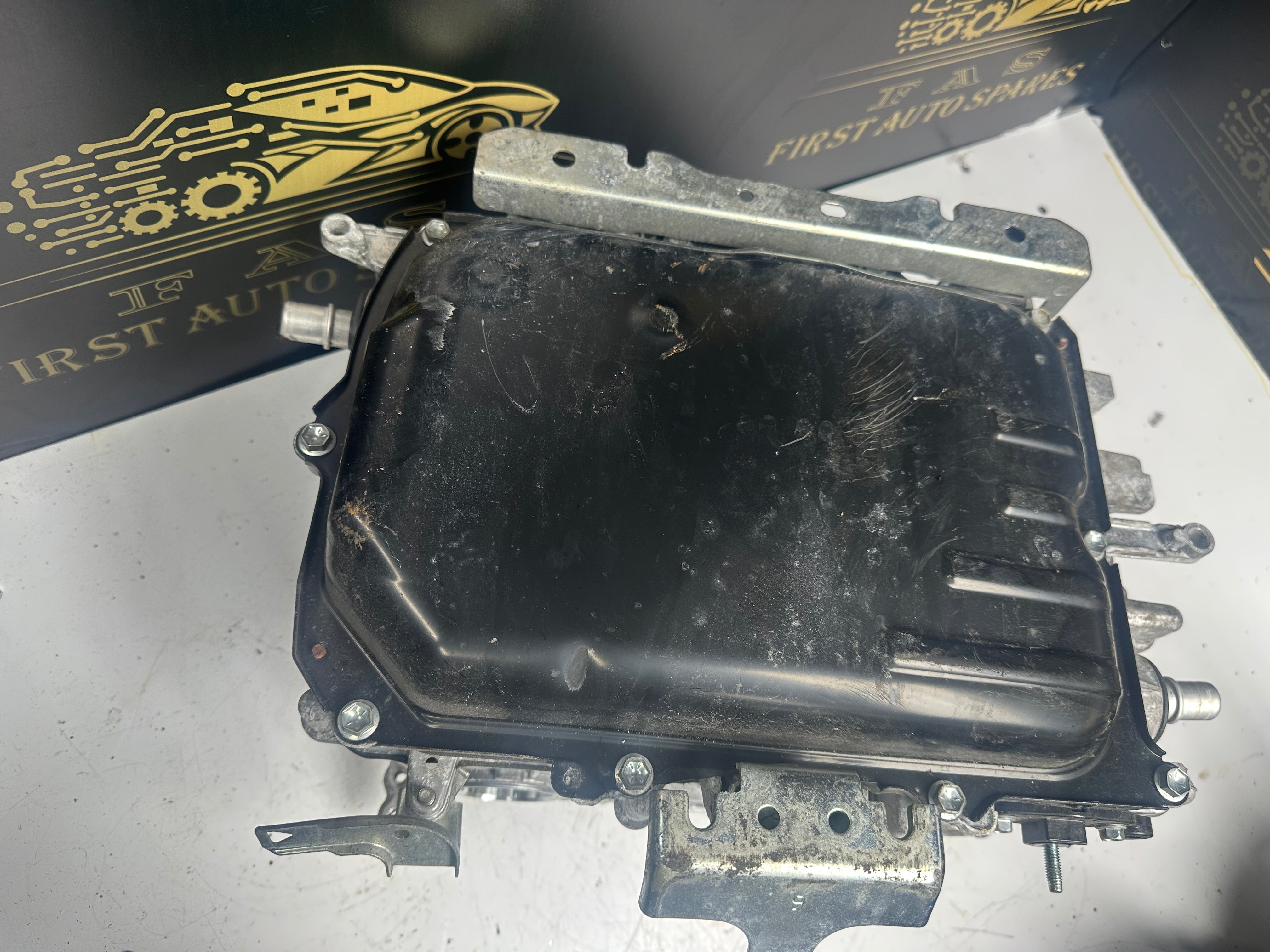 Toyota Yaris Hybrid High Voltage Battery with Converter (G9200-52031) (22JTE52031B15C060158)