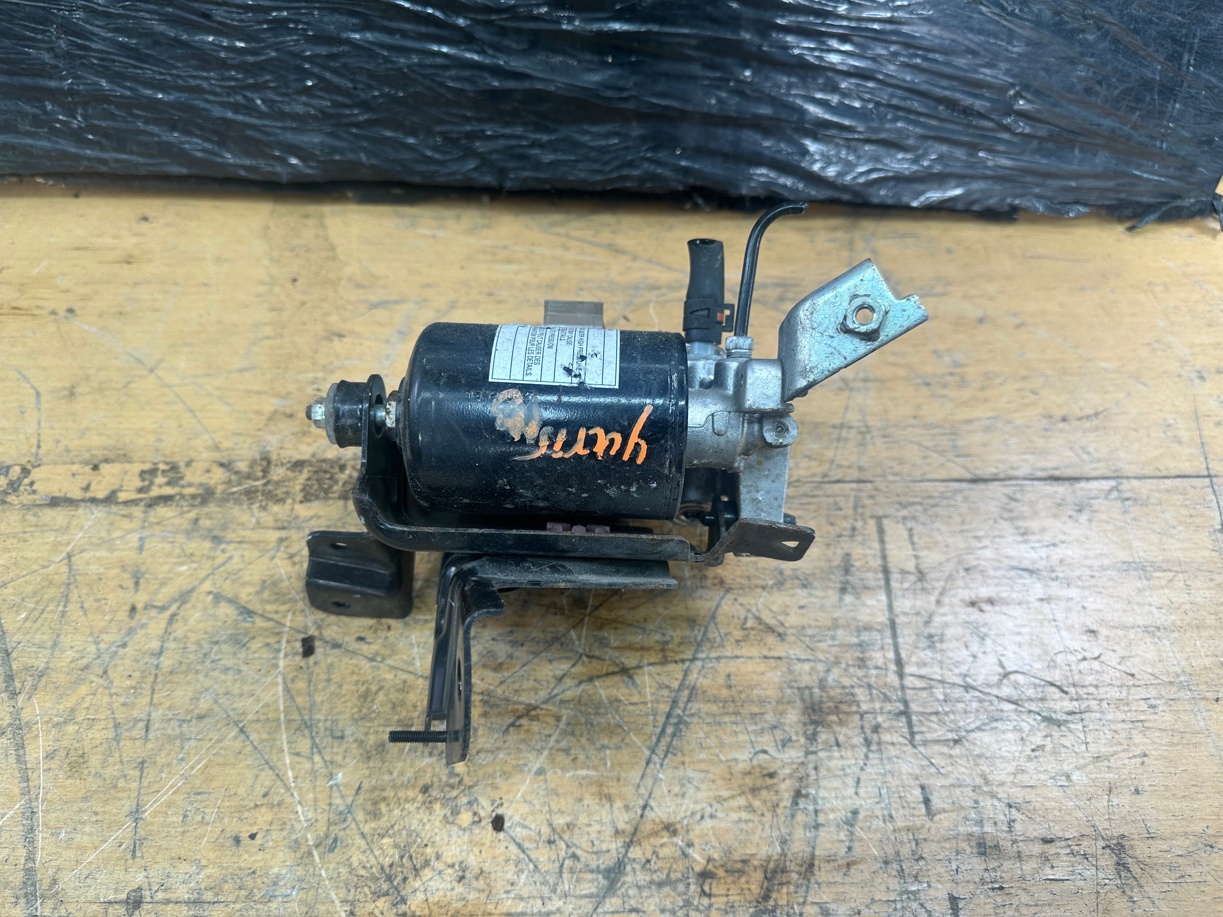 Toyota Yaris 2018 / Prius / Auris / Lexus ABS Pump Brake Booster (47070-12010)