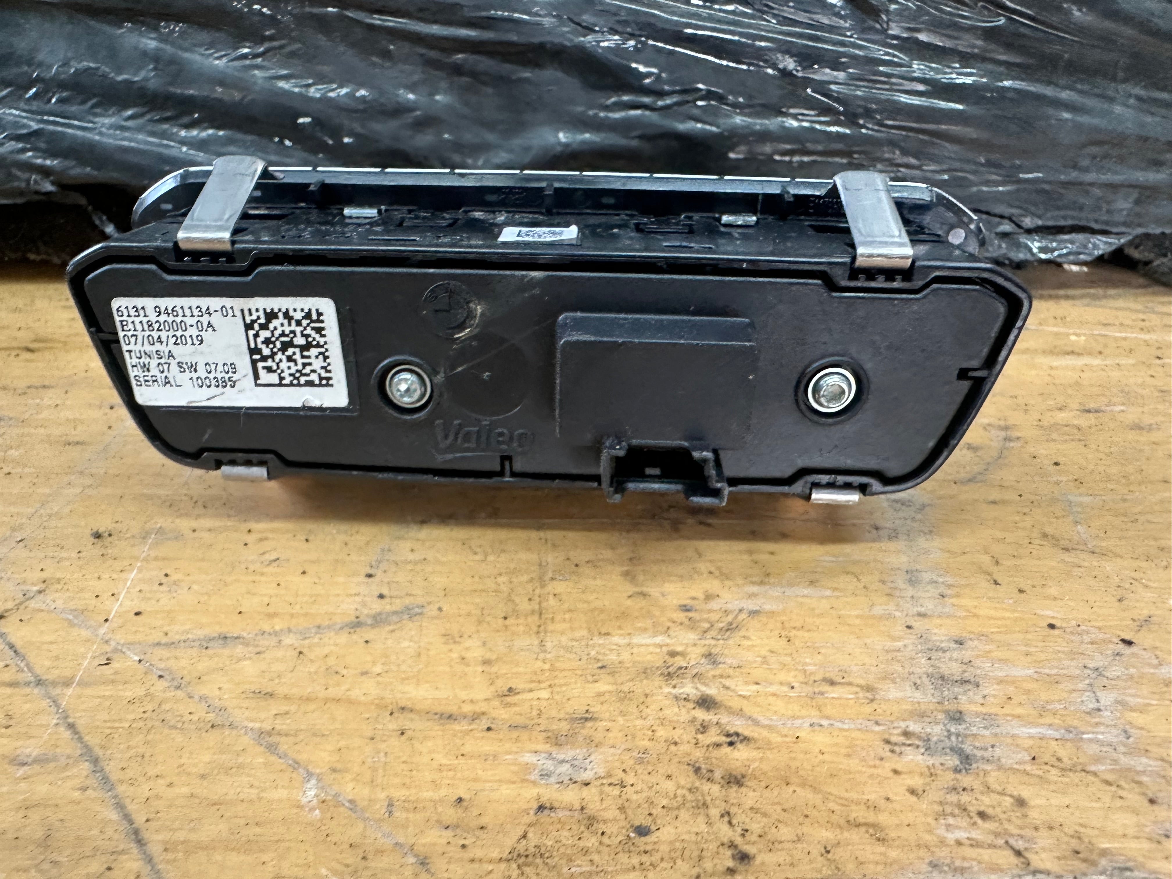 BMW X5 Series G05 2019 Adaptive Suspension VDP ECU Control Module (6894896)