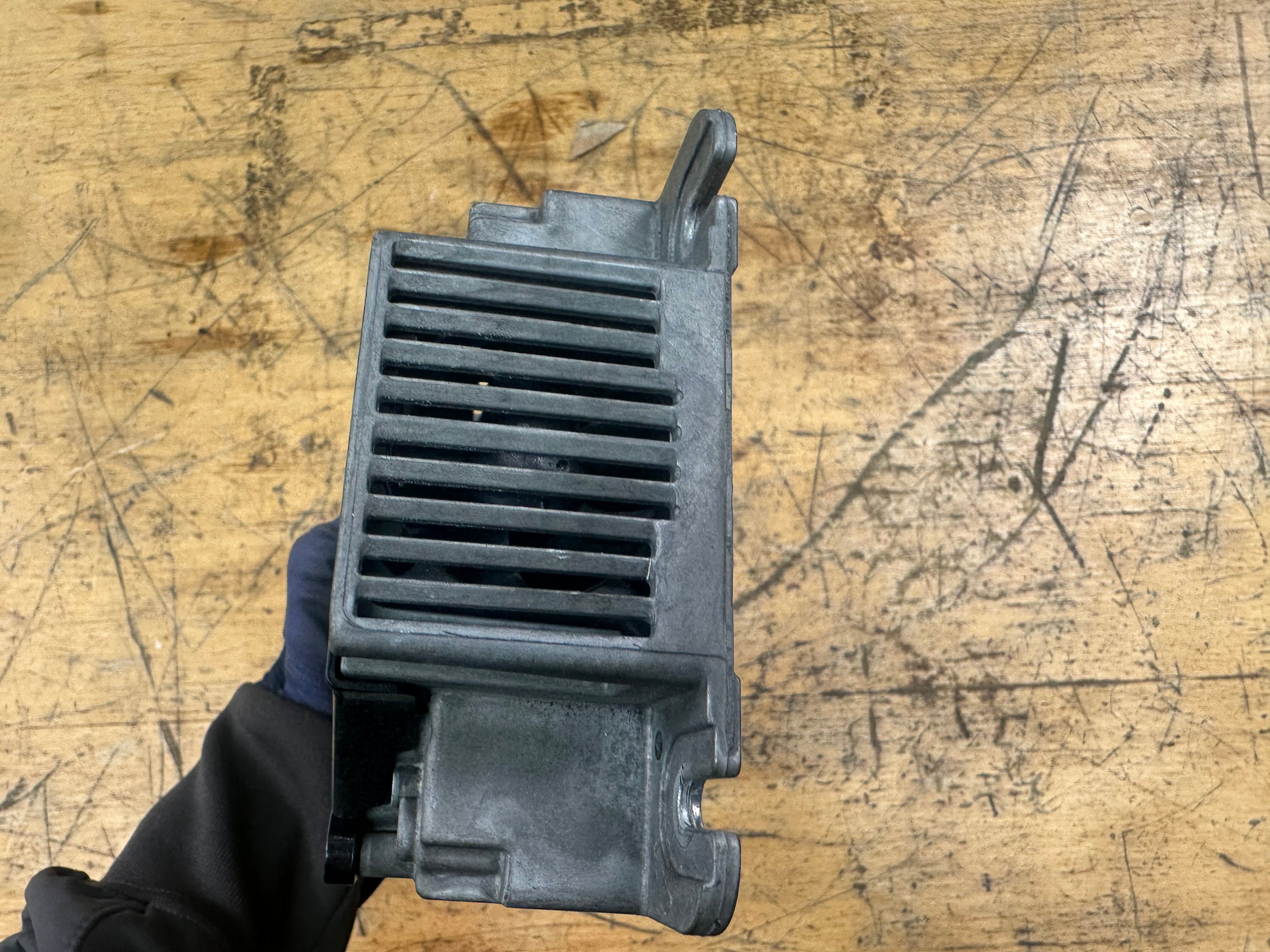 BMW X5 Series F95 G05 2019 Tuner Audio Amplifier Secondary (R3 9859199 01)