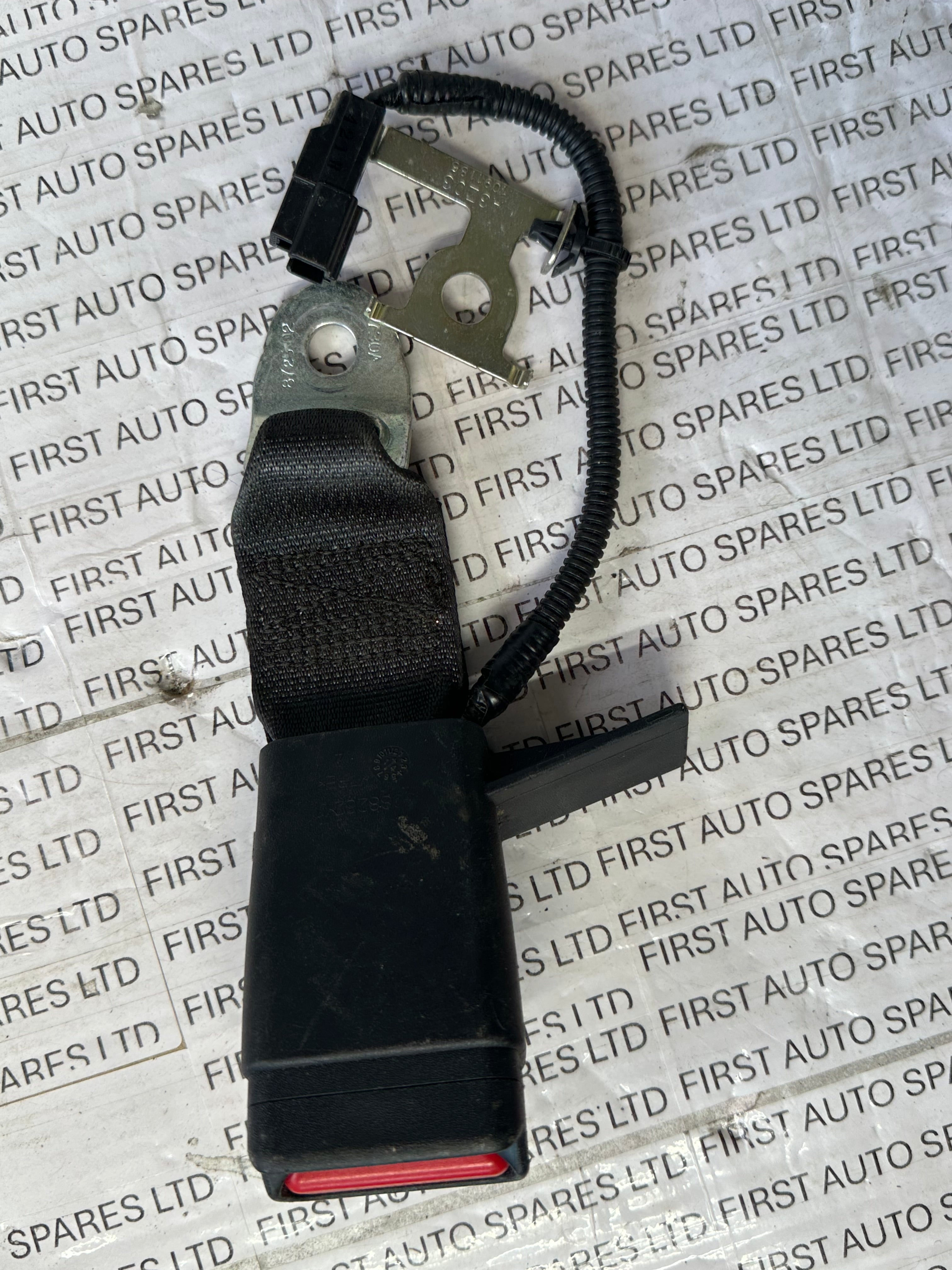 Toyota Auris 2014 Seat Belt Buckle