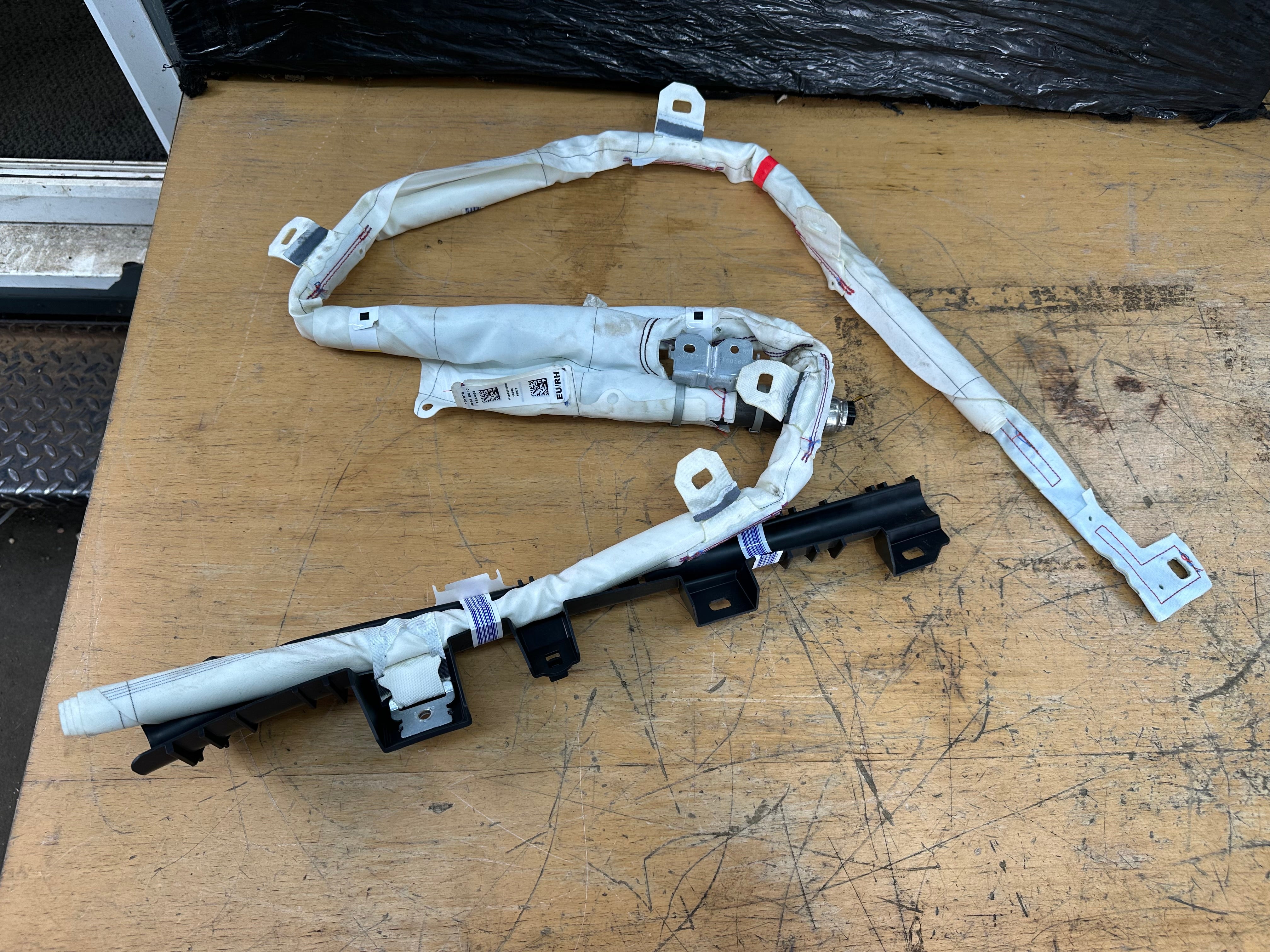 Toyota C-HR AX10 Right Drivers Side Roof Curtain Airbag (0080.P1.11.0030) (6298081)