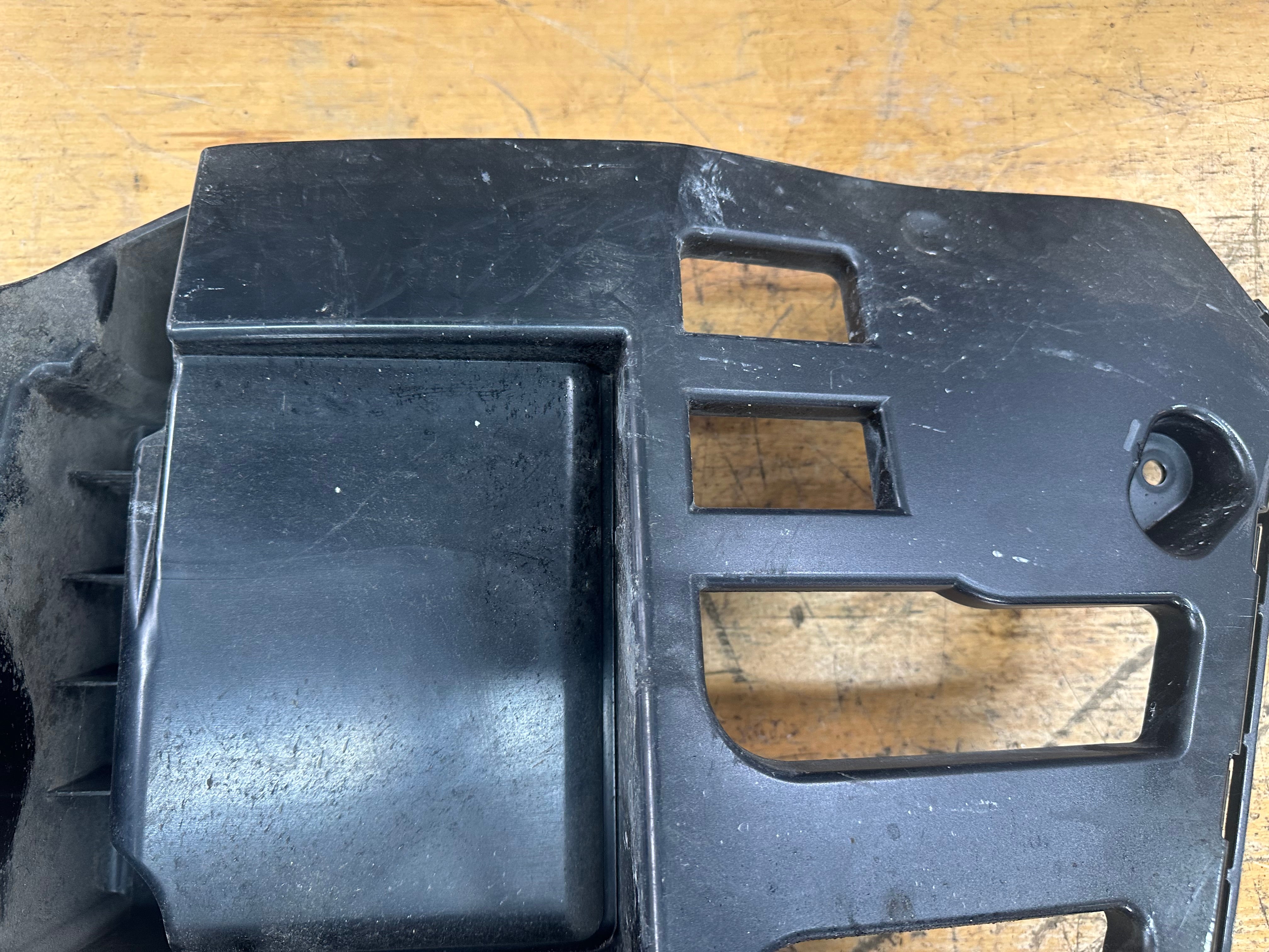 BMW X5 Series F15 Rear Bumper Bracket Right Driver Side (7294722) (139605-19)