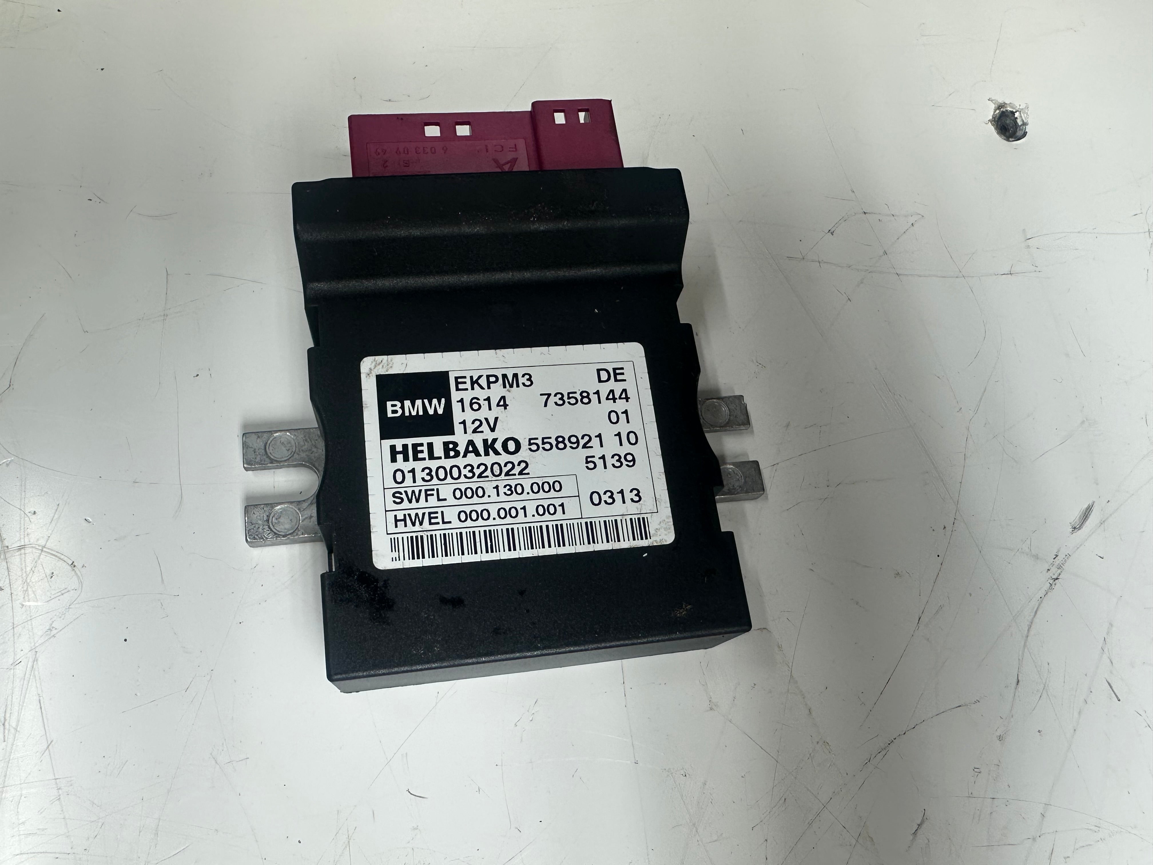 BMW F Series Computer / Fuel Pump Control Unit (1614 7358144)