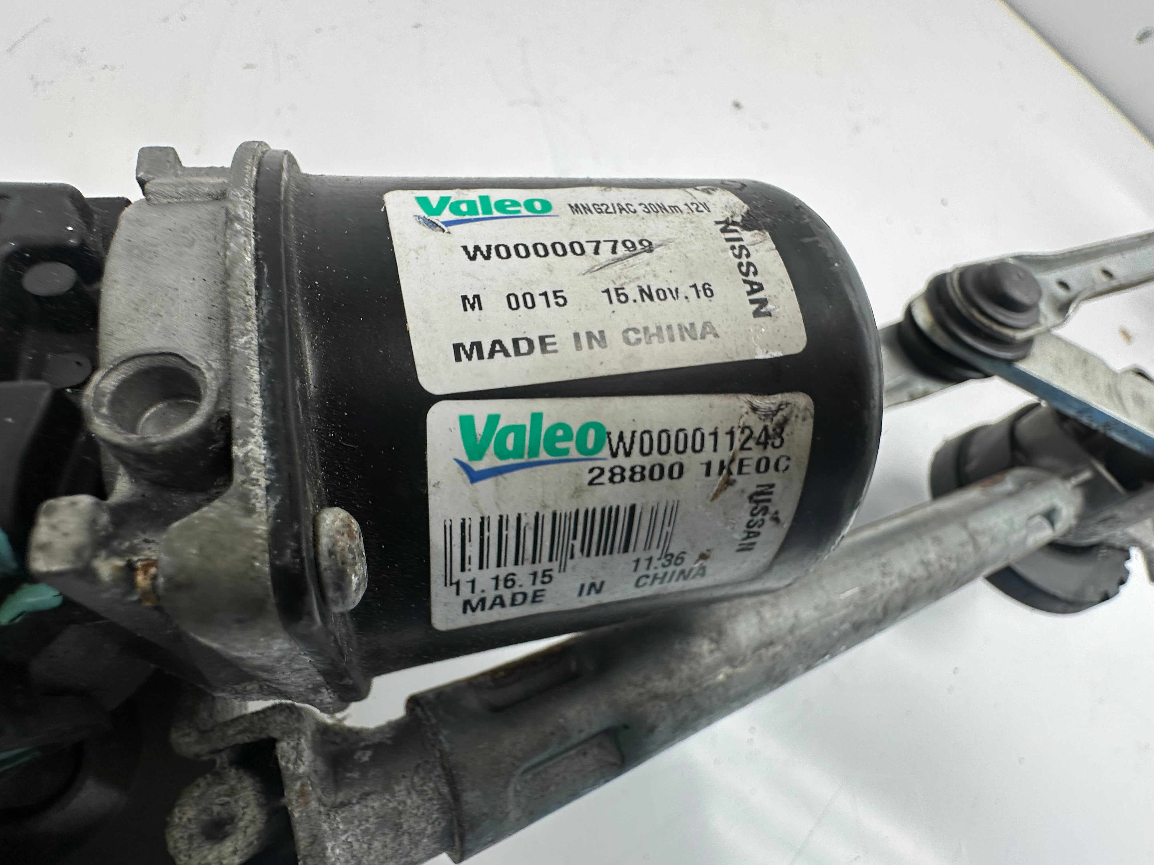 Nissan Juke Front Wiper Motor & Linkage (28800 1KE0C), (W000007799)