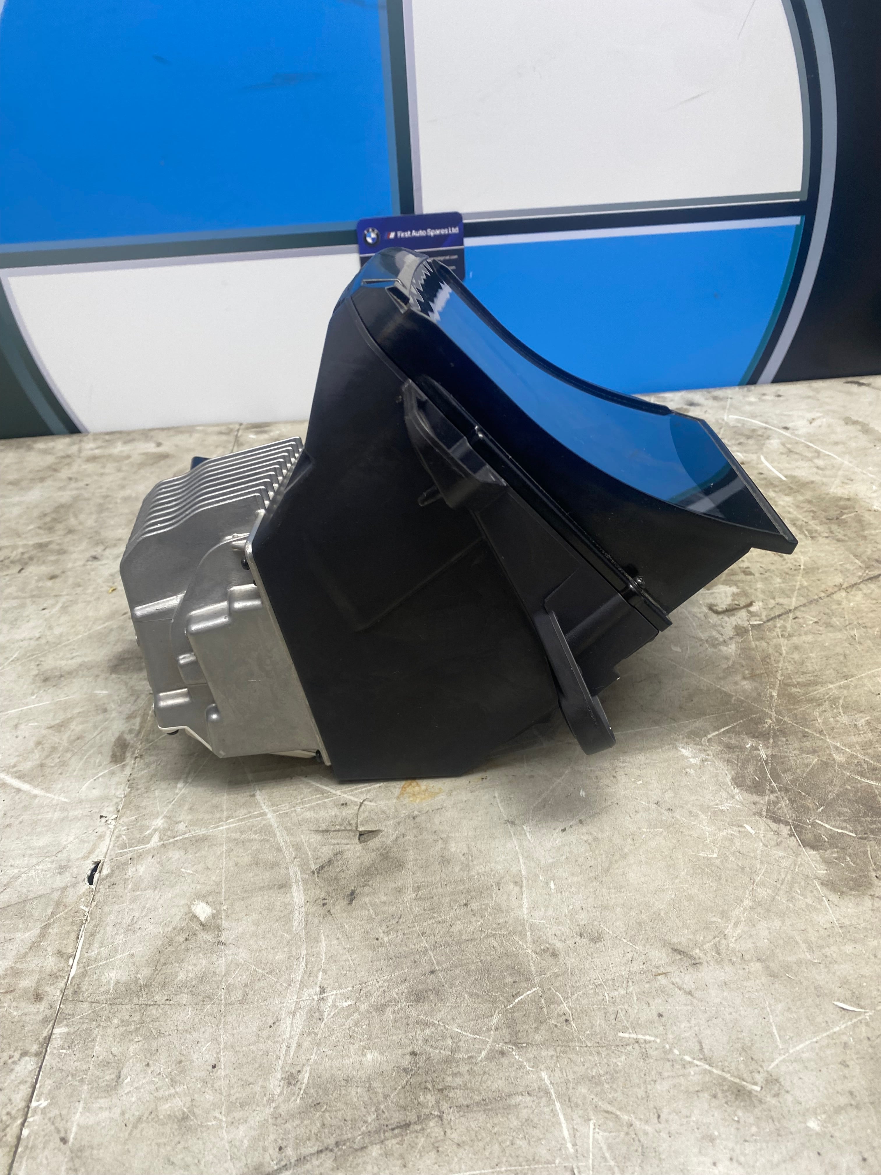 MW 3 Series G20 Head-Up Display (HUD) Unit – 2019–2022