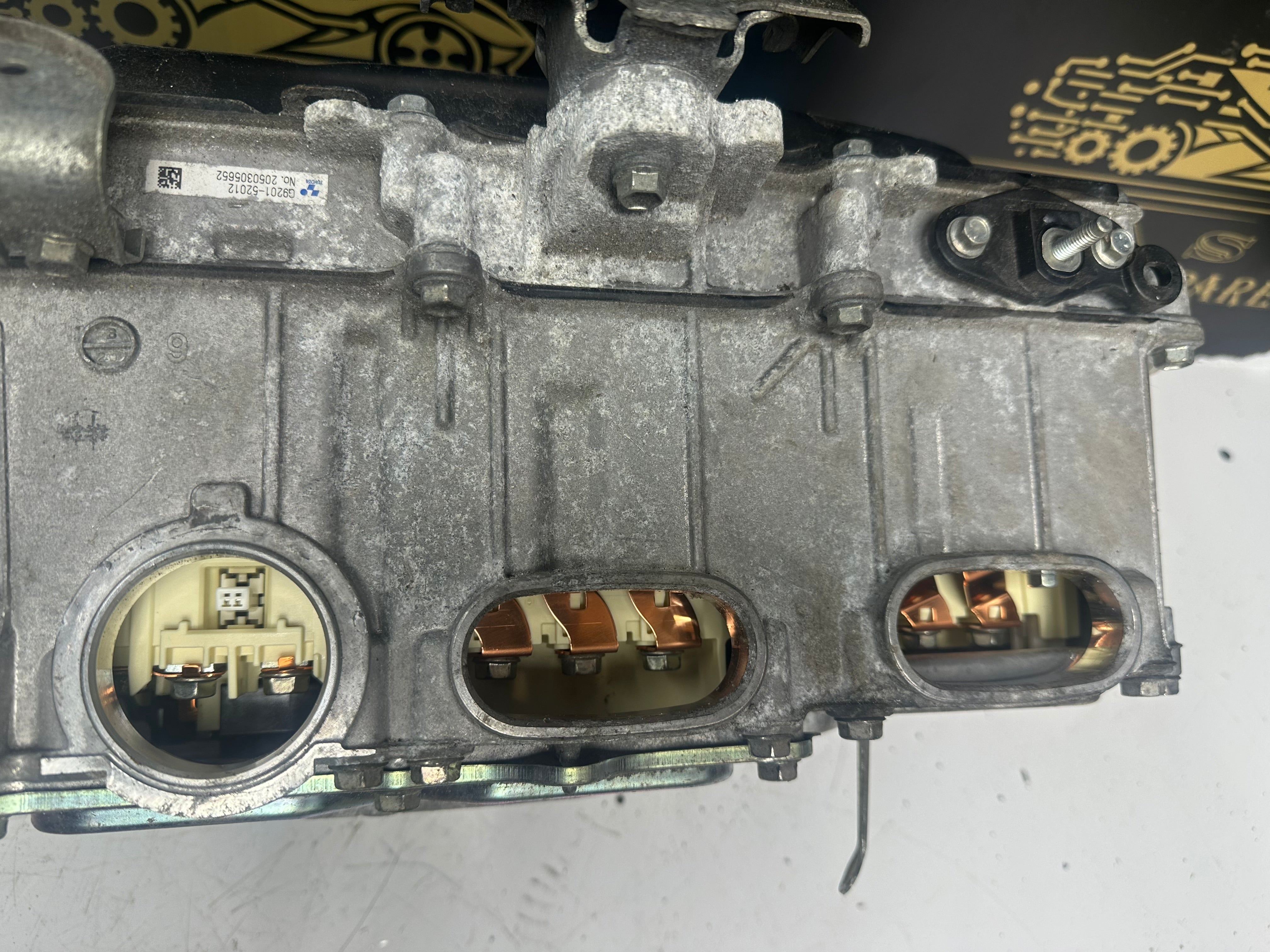 Toyota Yaris Hybrid High Voltage Battery with Converter (G9200-52031) (22JTE52031B15C060158)