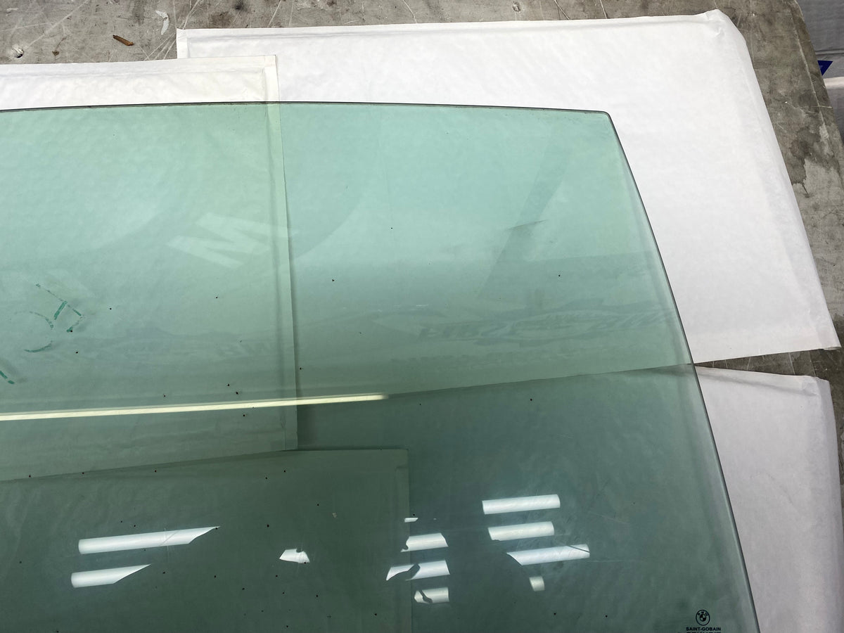BMW 7 Series F01 Rear Driver Side Window Glass 2008–2015