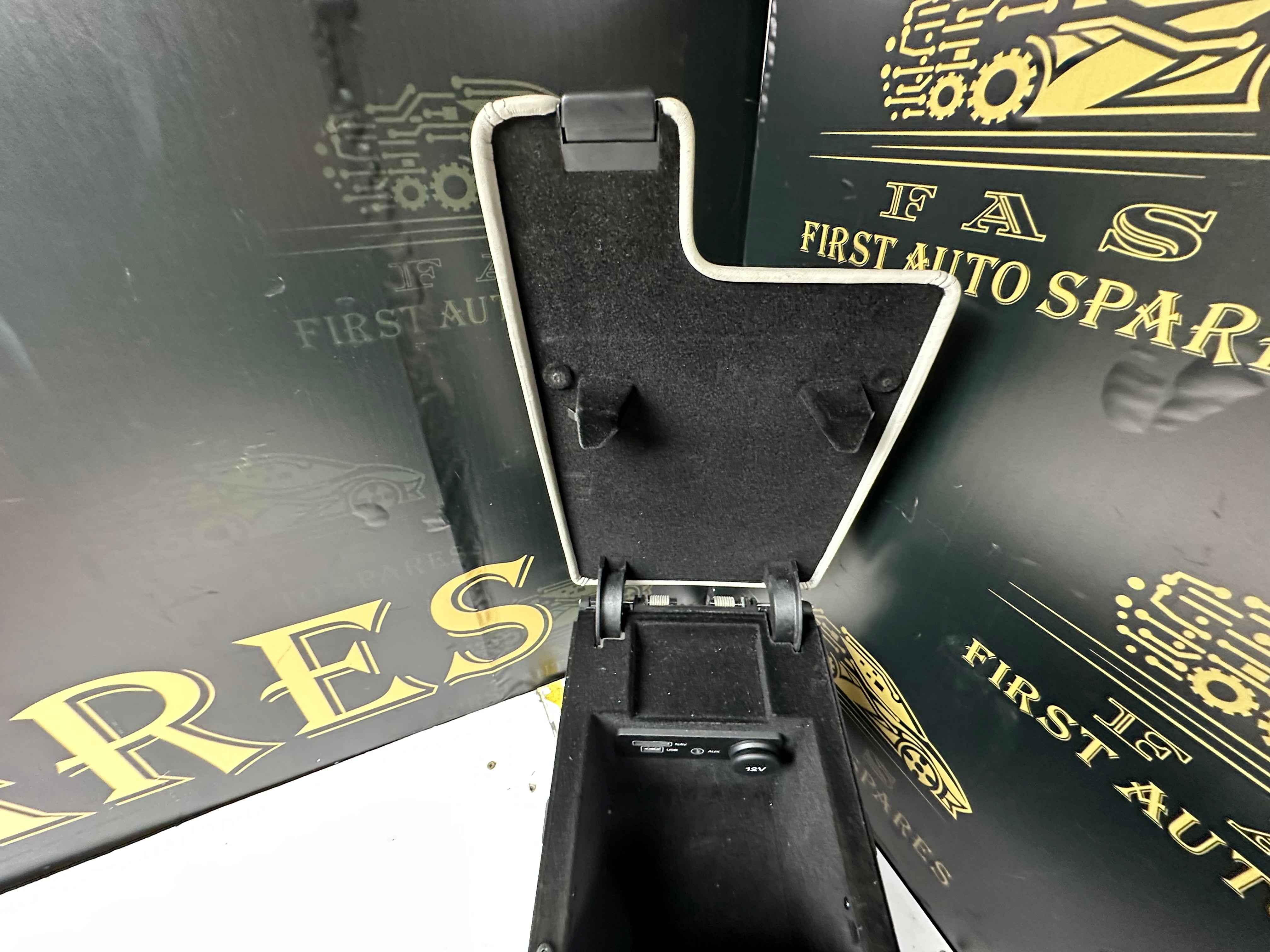 Jaguar XF 2018 Centre Console Armrest with Gear Selector (GX73-7E453-AE)