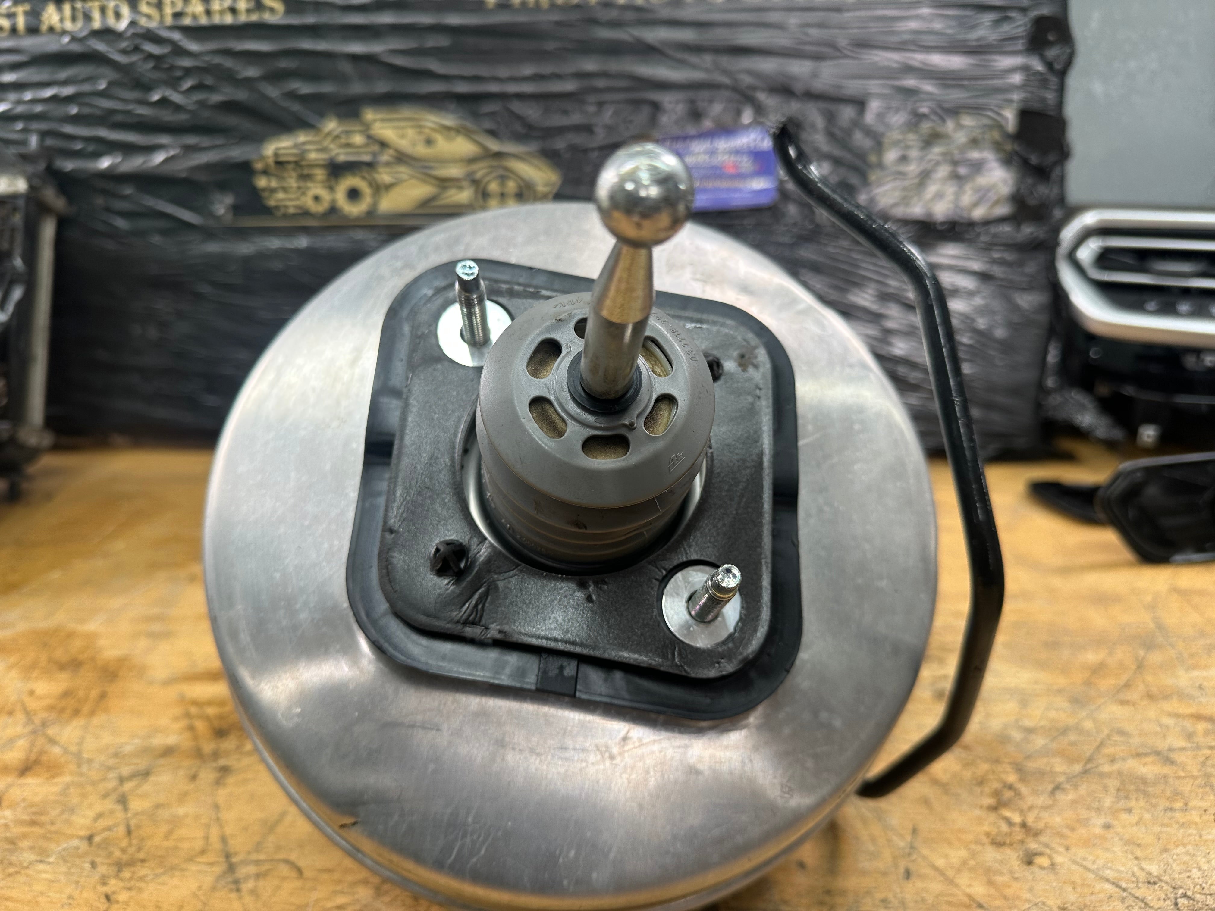 BMW X3 M X4 M Series 2019 F97 F98 Brake Master Cylinder (8074223)