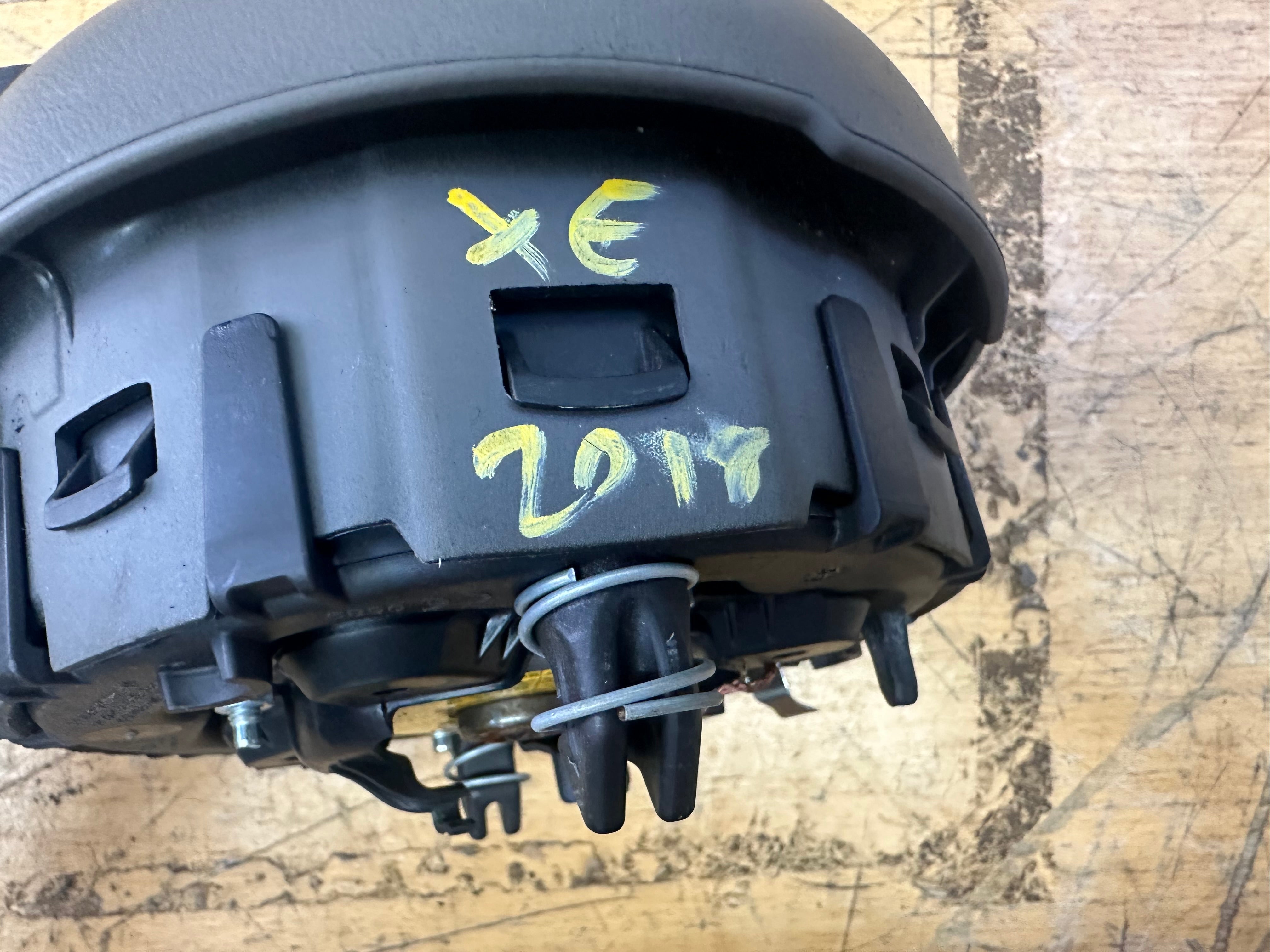 Jaguar XE 2015–2024 Steering Wheel Airbag (309081110-AB) (TK-DAB-007)