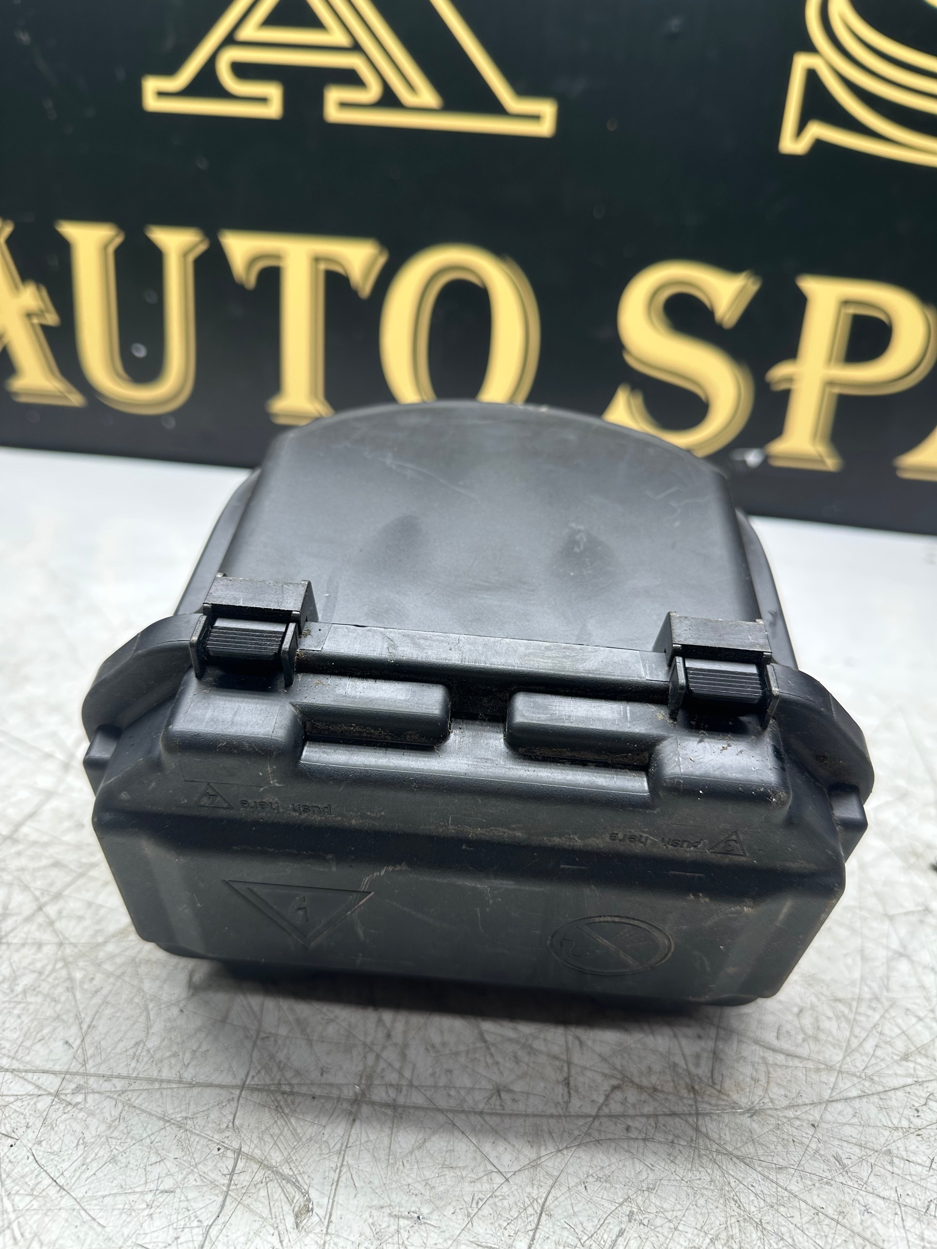 BMW F20/F30 Power Fuse Box Unit (2100719182)