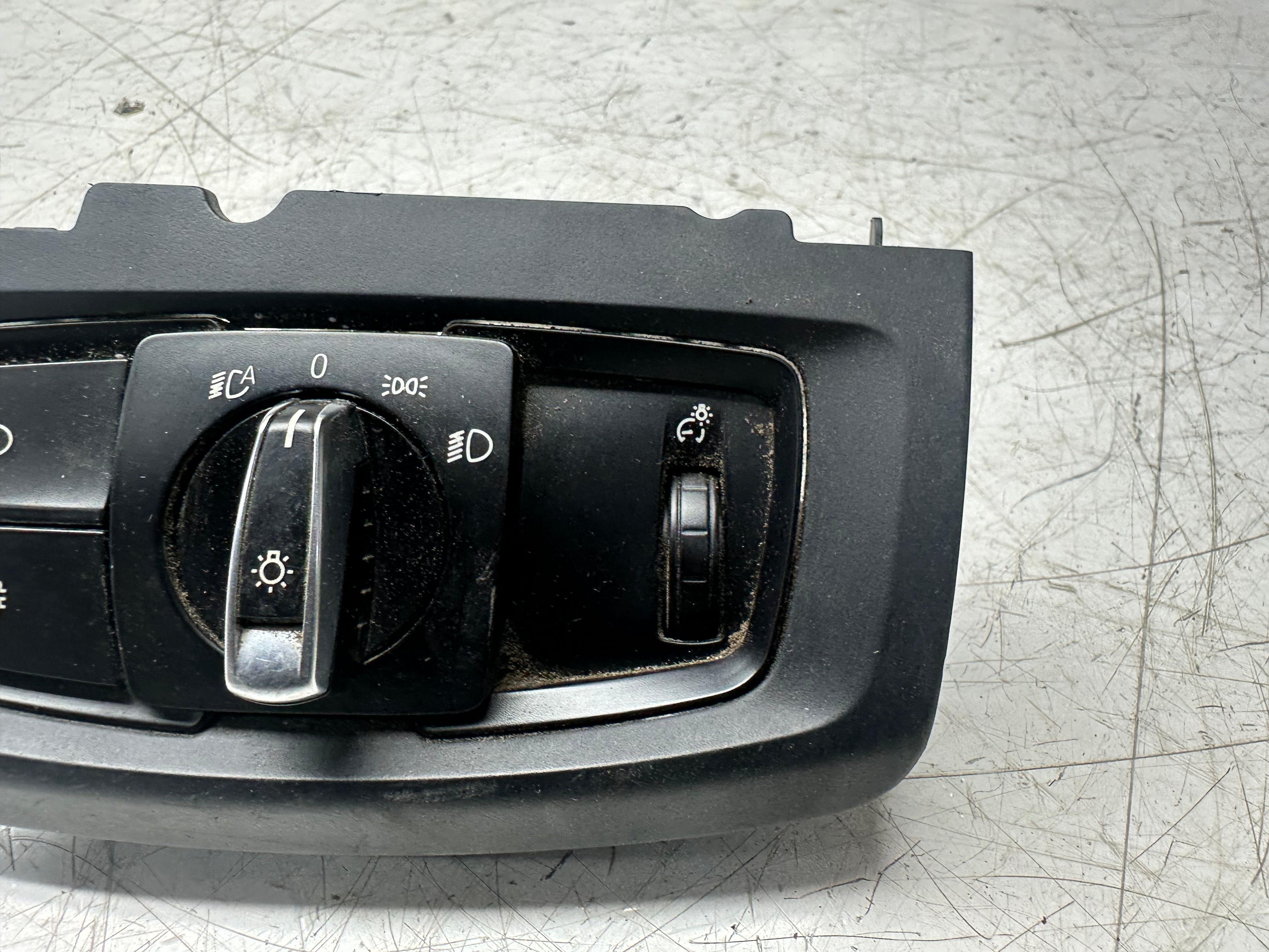 BMW X5 F15 xDrive X6 F16 Fog Light Control Switch Panel (9311727)