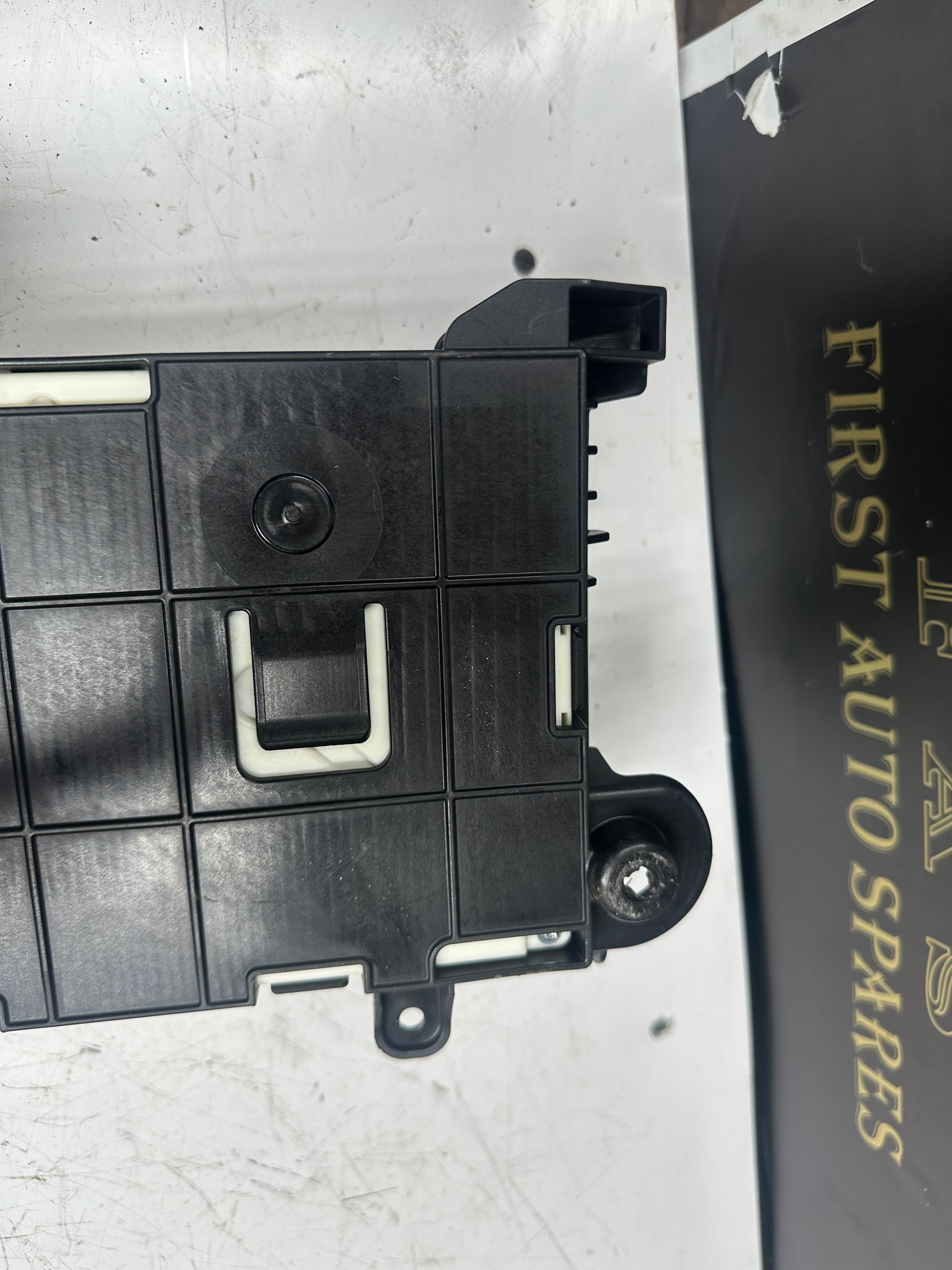 BMW 3 Series G20 G21 Body Domain Controller Control Unit Module (61.35-5B31355-01)