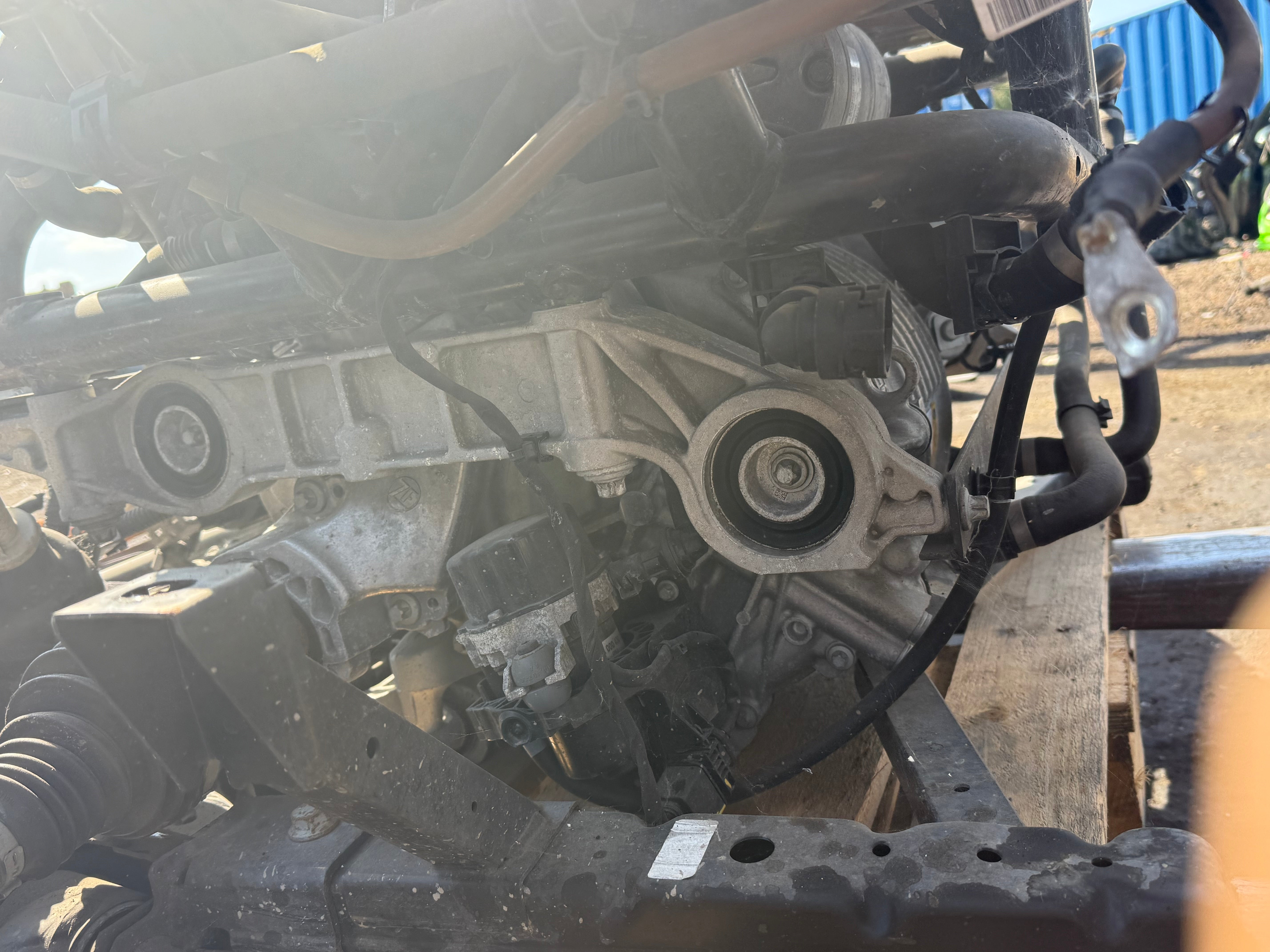 Mercedes Sprinter MK3 (W907) Front Electric Motor