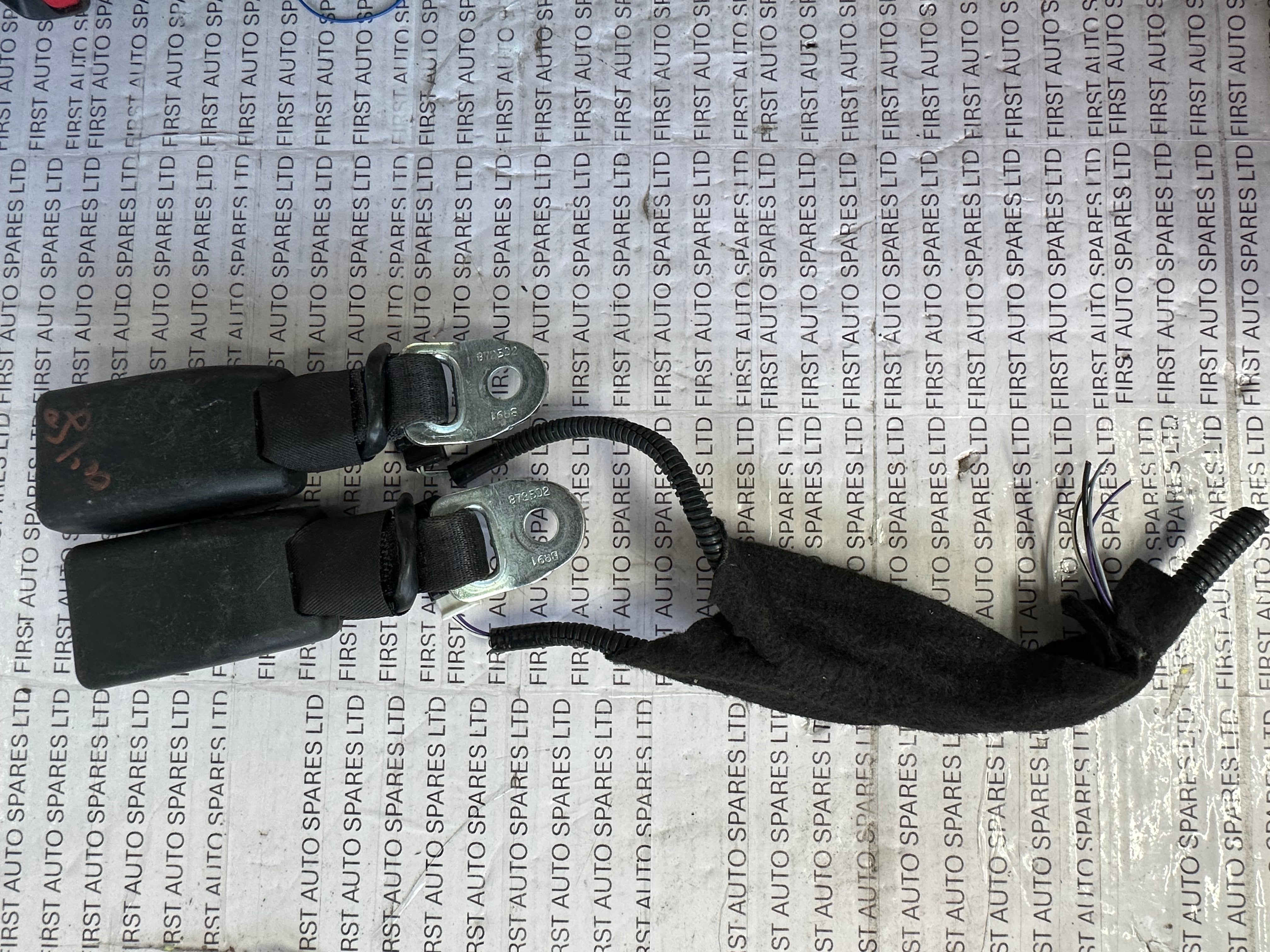 PEUGEOT 107 CITROEN C1 REAR SEAT BELT Buckle (972502, B891)