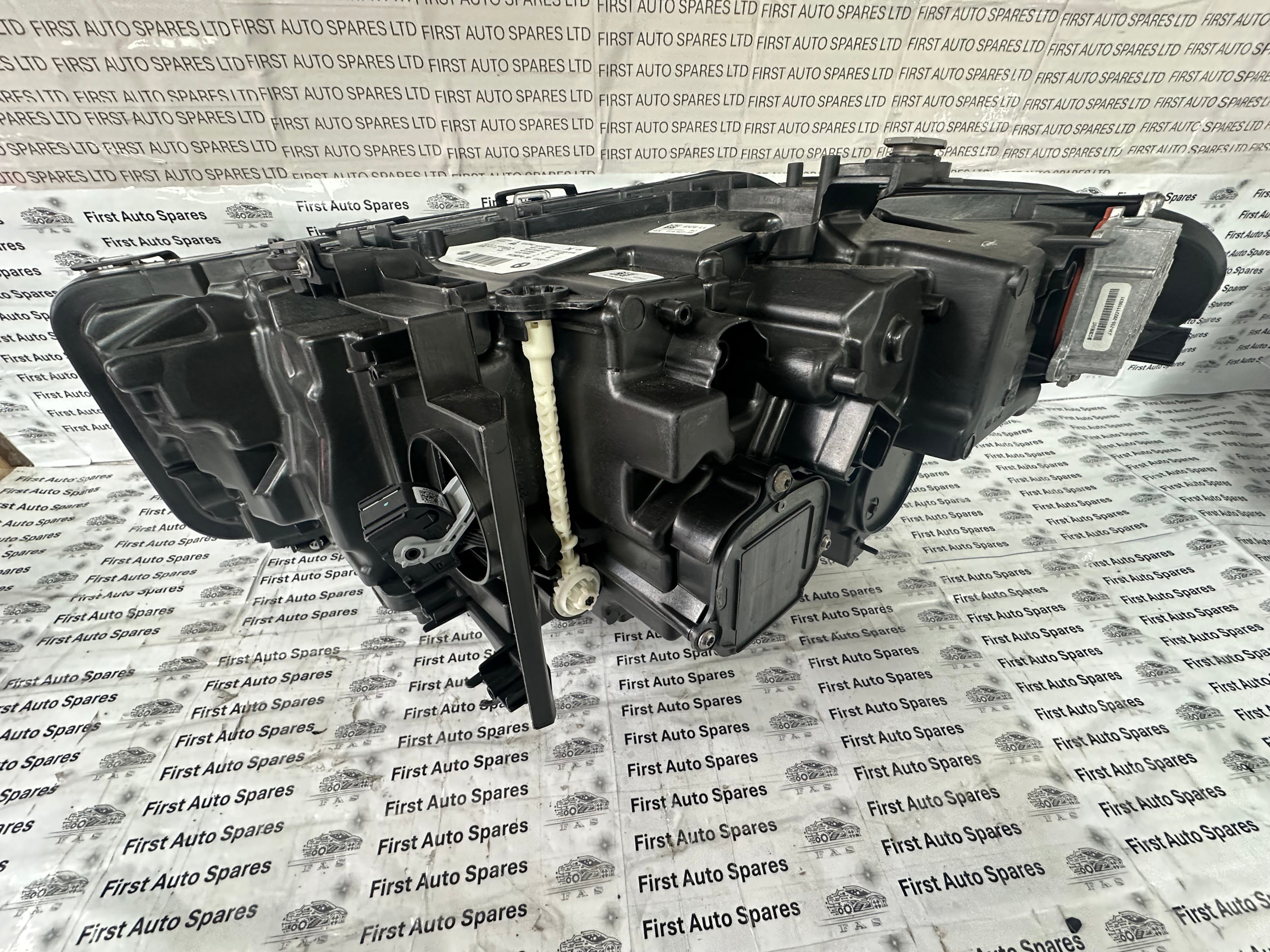 BMW 5 Series G30 G38 F90 Laser Right Headlight (9479274-10)