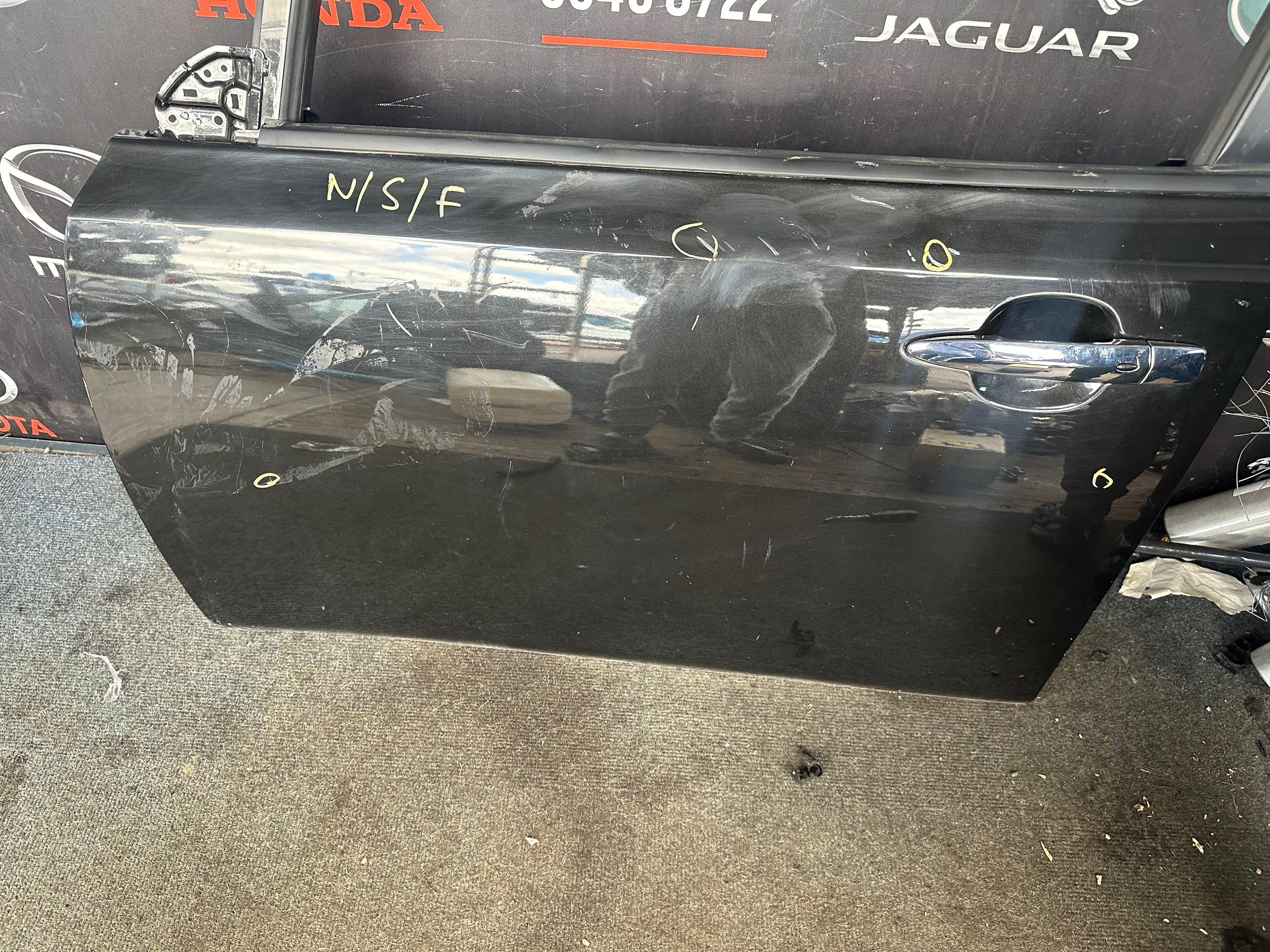 Nissan Leaf 2022 N/S/F Left Front Door