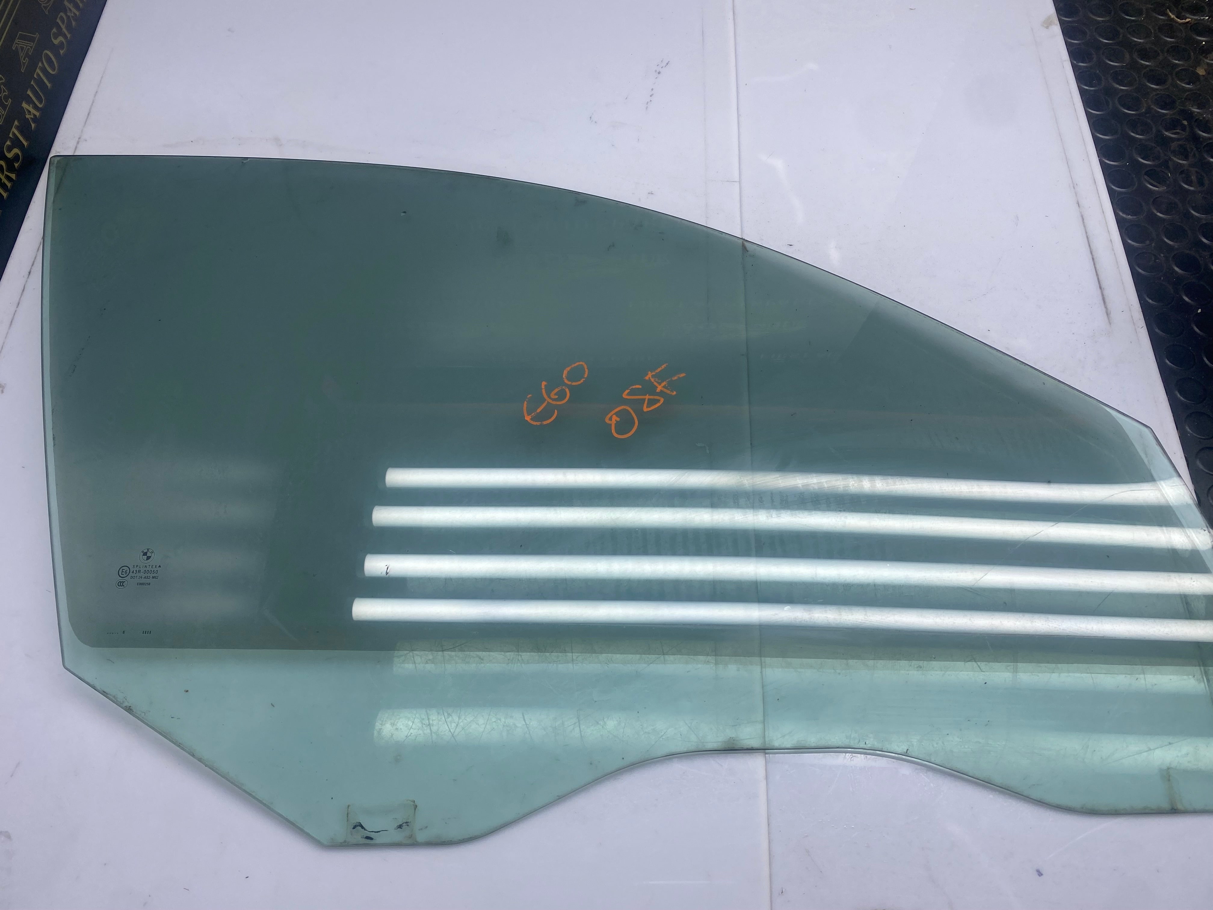 BMW 5 Series E60 Front Passenger Side Window Glass 2003–2010