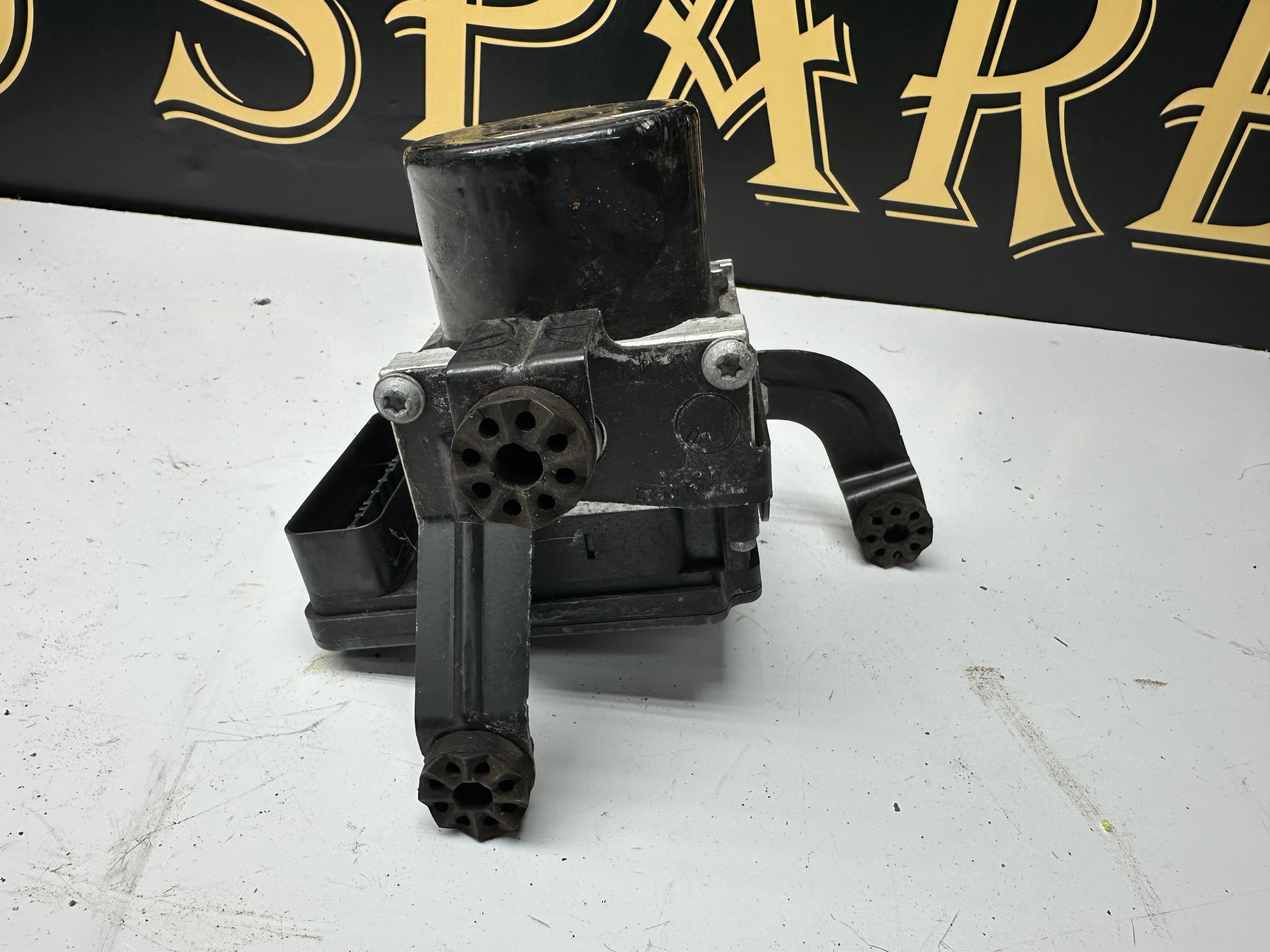BMW 1 Series ABS Pump (3451-6791718-02) (6791719) (10.0962-0821.3)