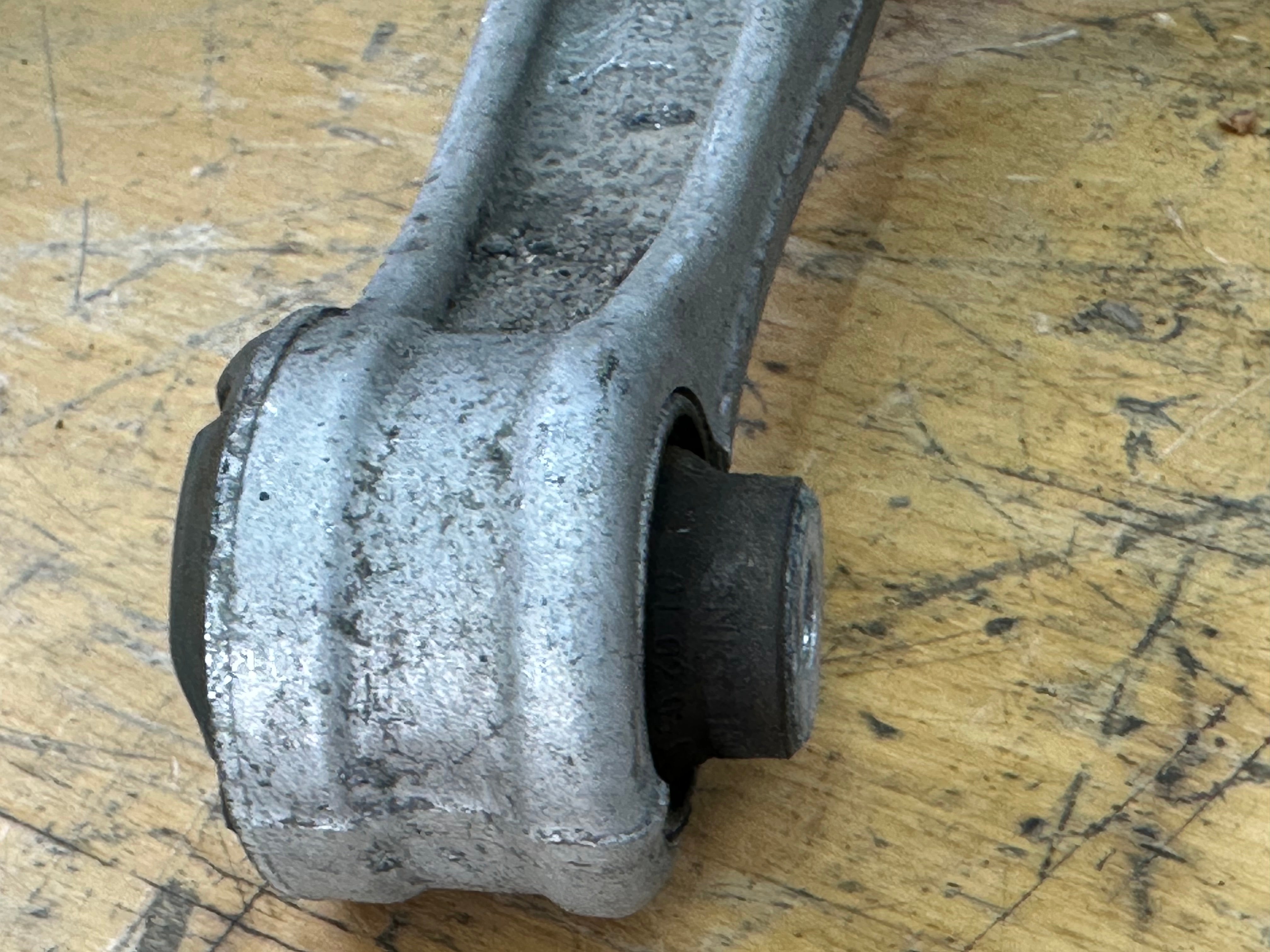 BMW X5 Series G05 2019 Front Right Upper Control Arm (6883116) (191471730)