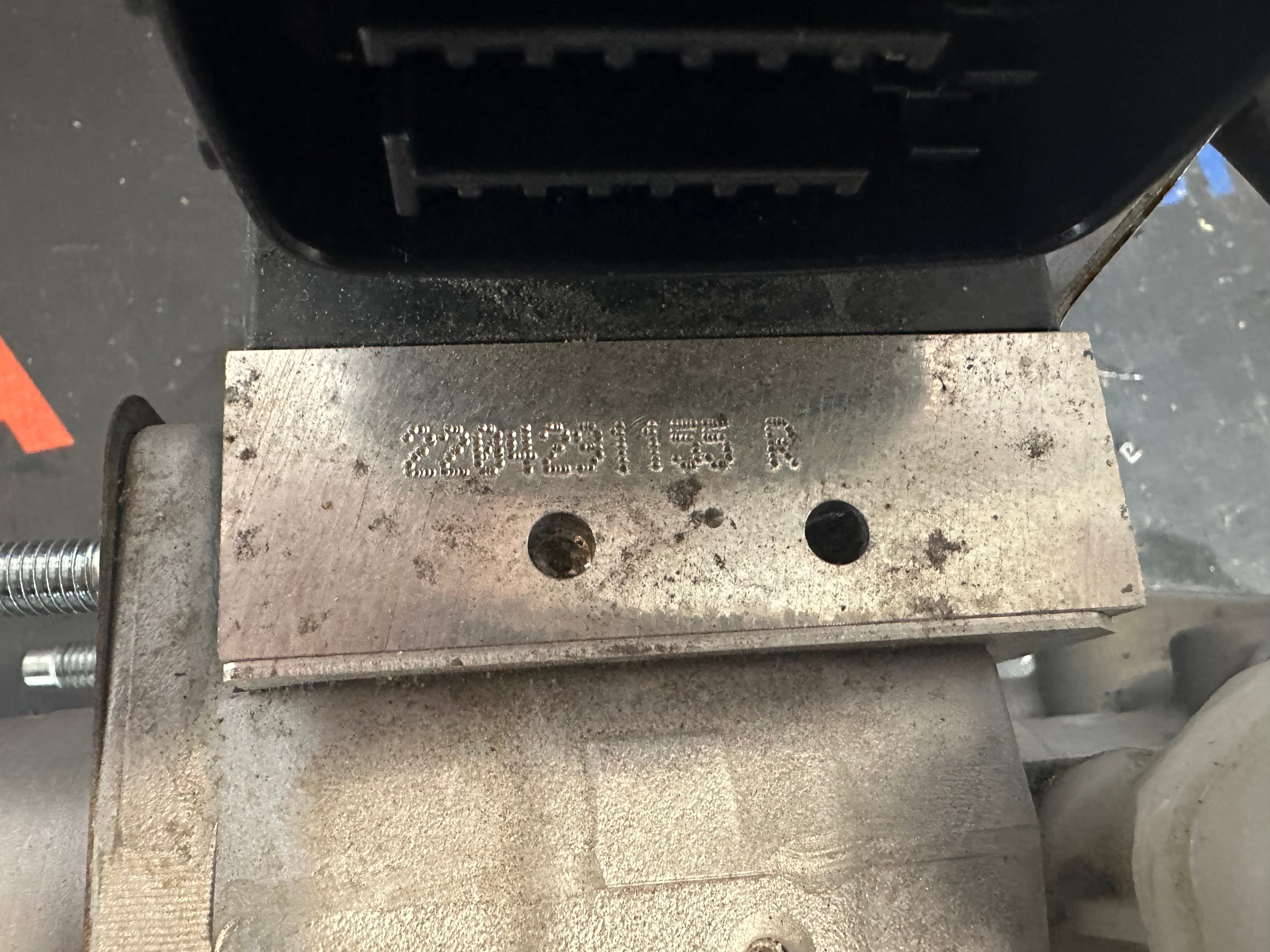 Toyota Corolla 2.0 Hybrid Petrol ABS Pump & Master Cylinder (47210-12511)