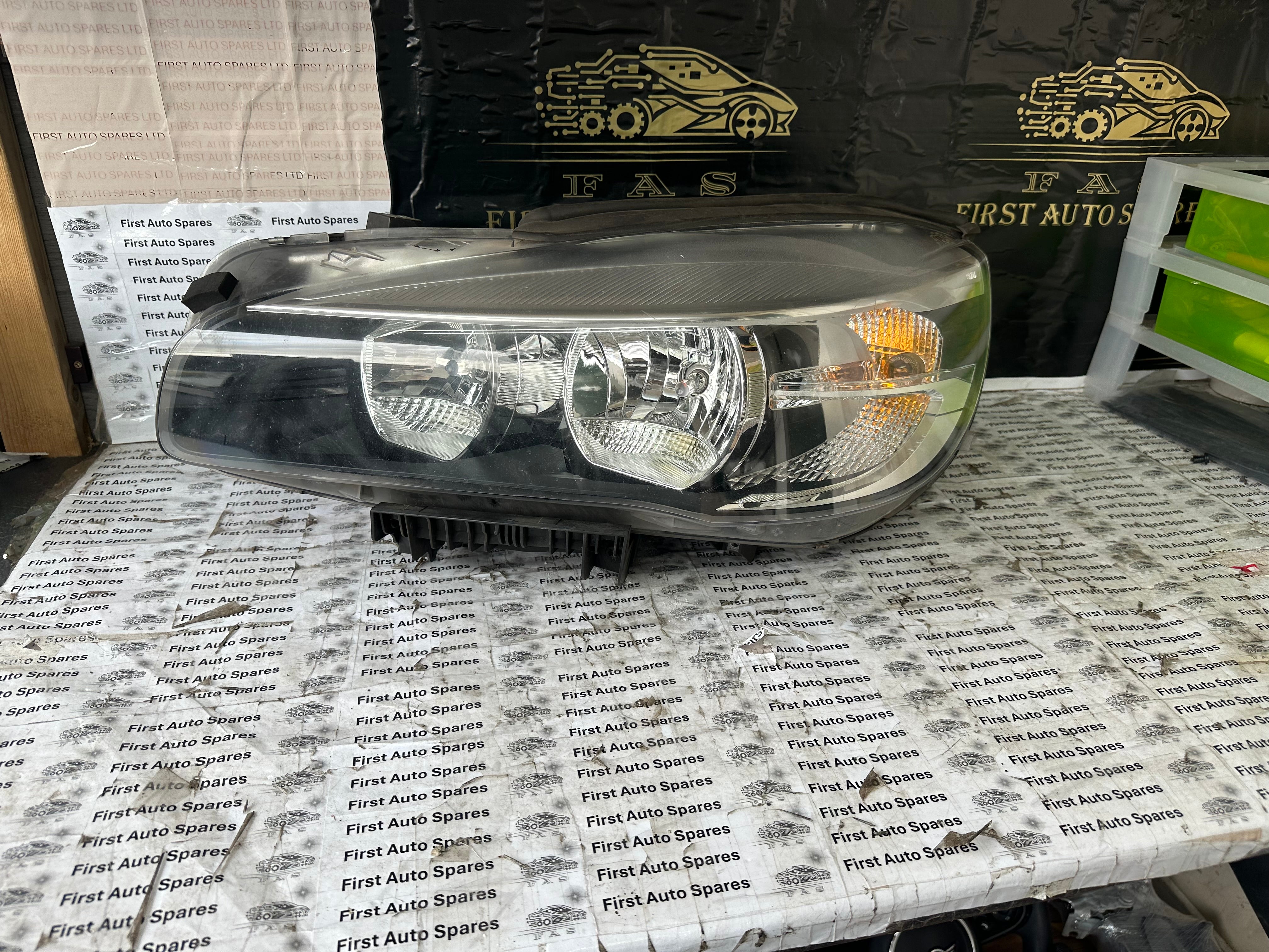 BMW 2 series F45 2014–2021 Left headlight (7422575)