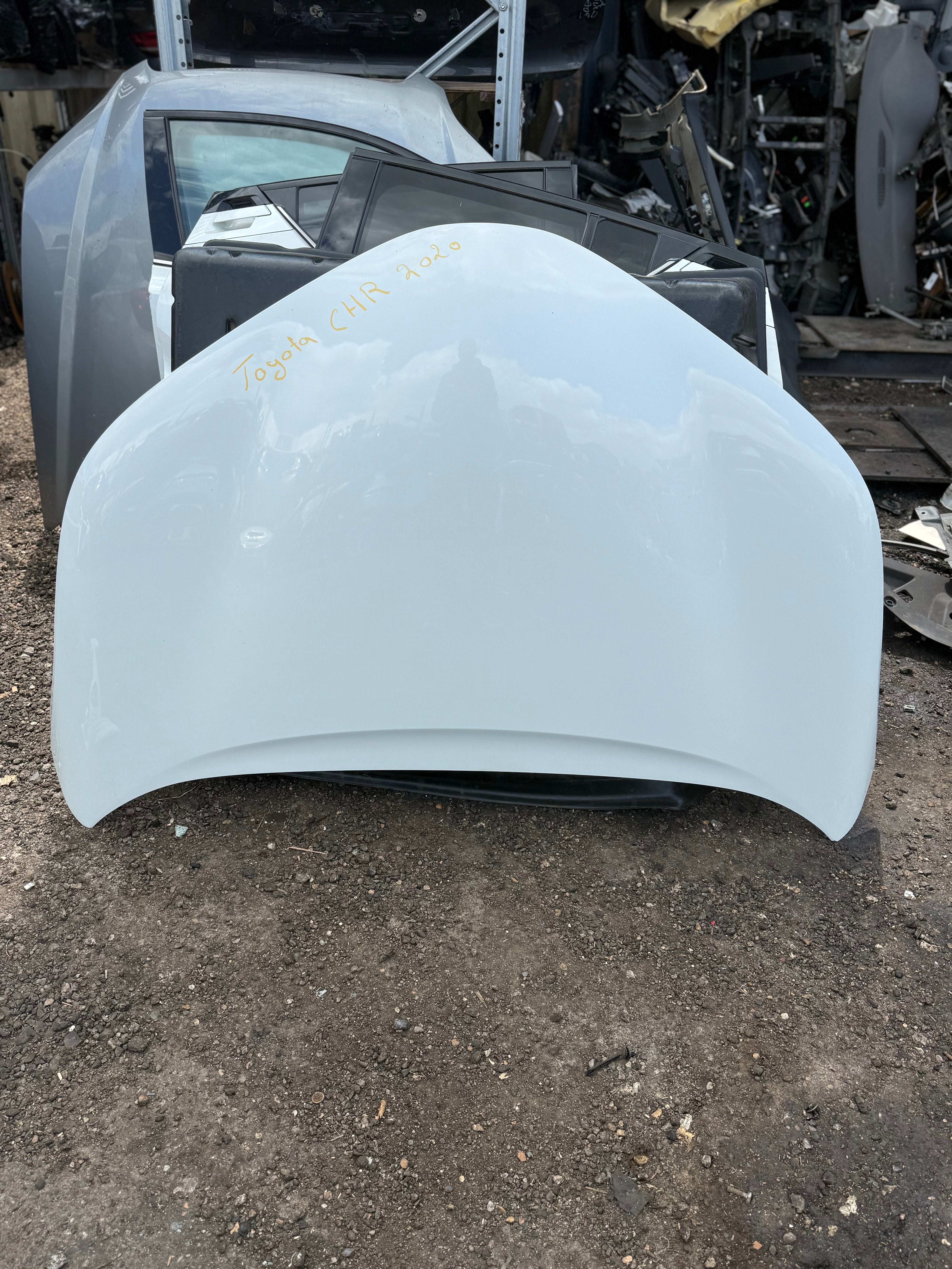 Toyota C-HR 2020 Bonnet