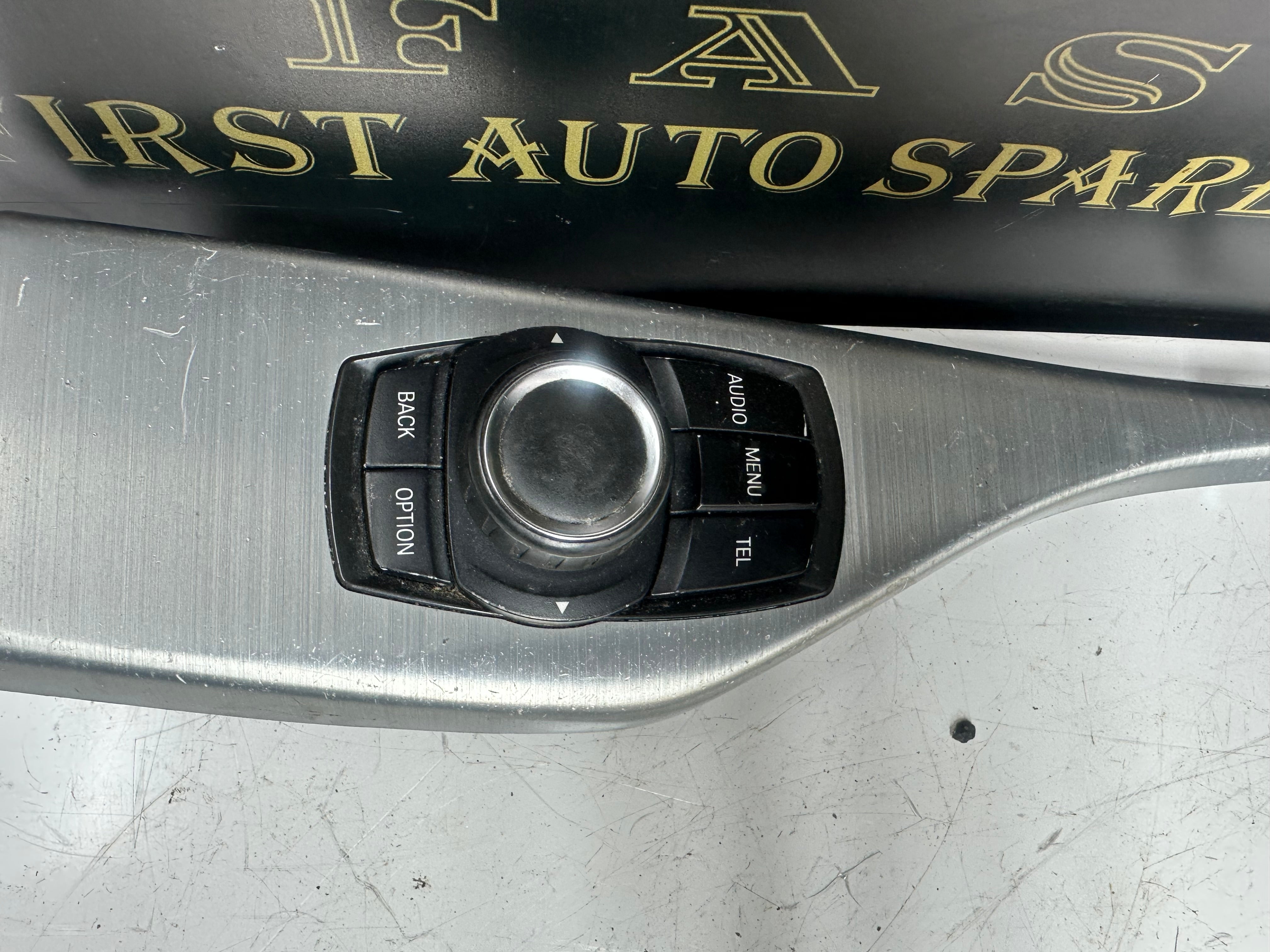 BMW 1 Series iDrive Multimedia Controller Switch & Silver Trim (033623101) (ZE926170402)
