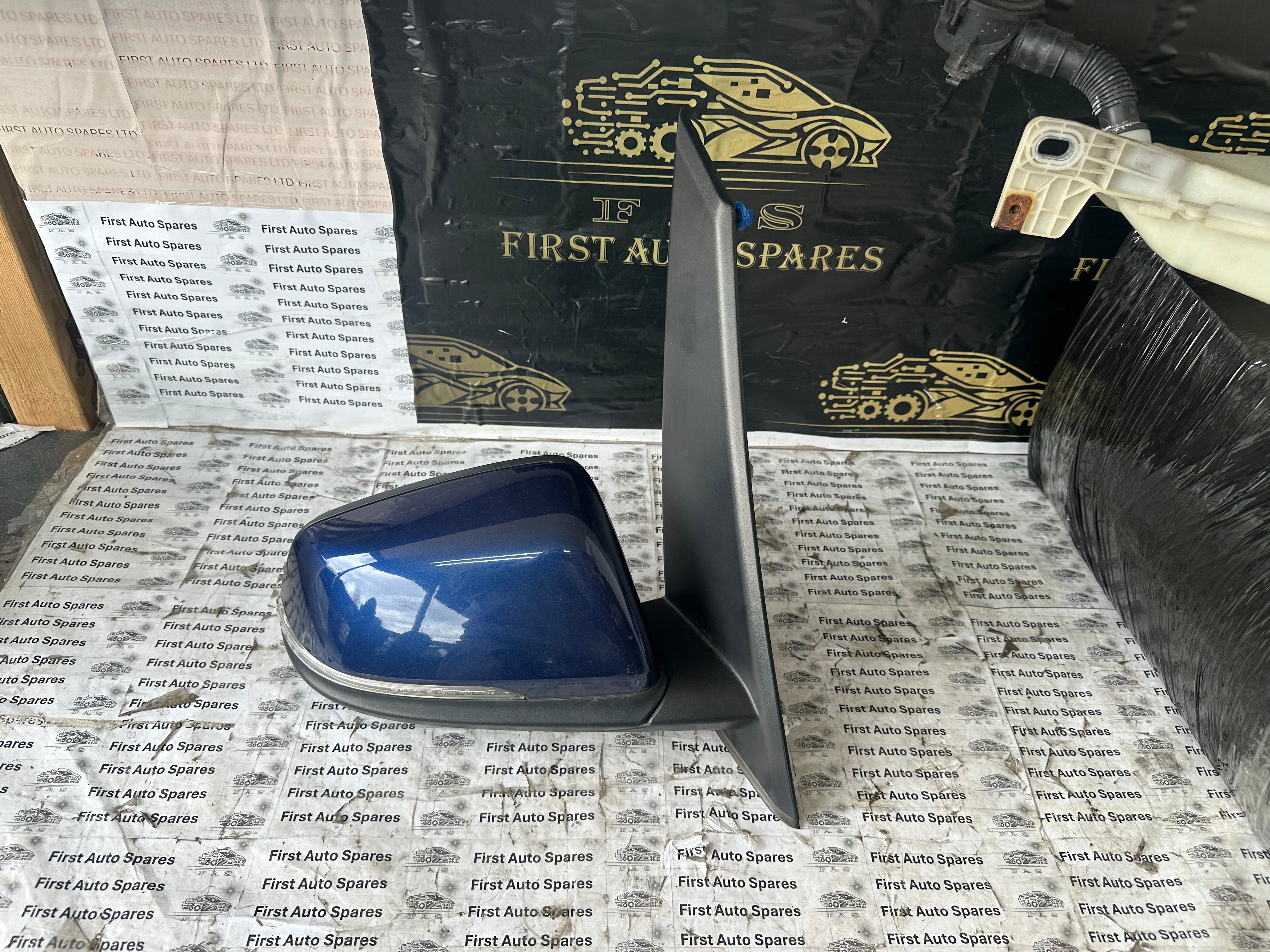 BMW 2 Series F46 2014–2021 Right Wing Mirror 5-Pin Plug C10 (233656066)
