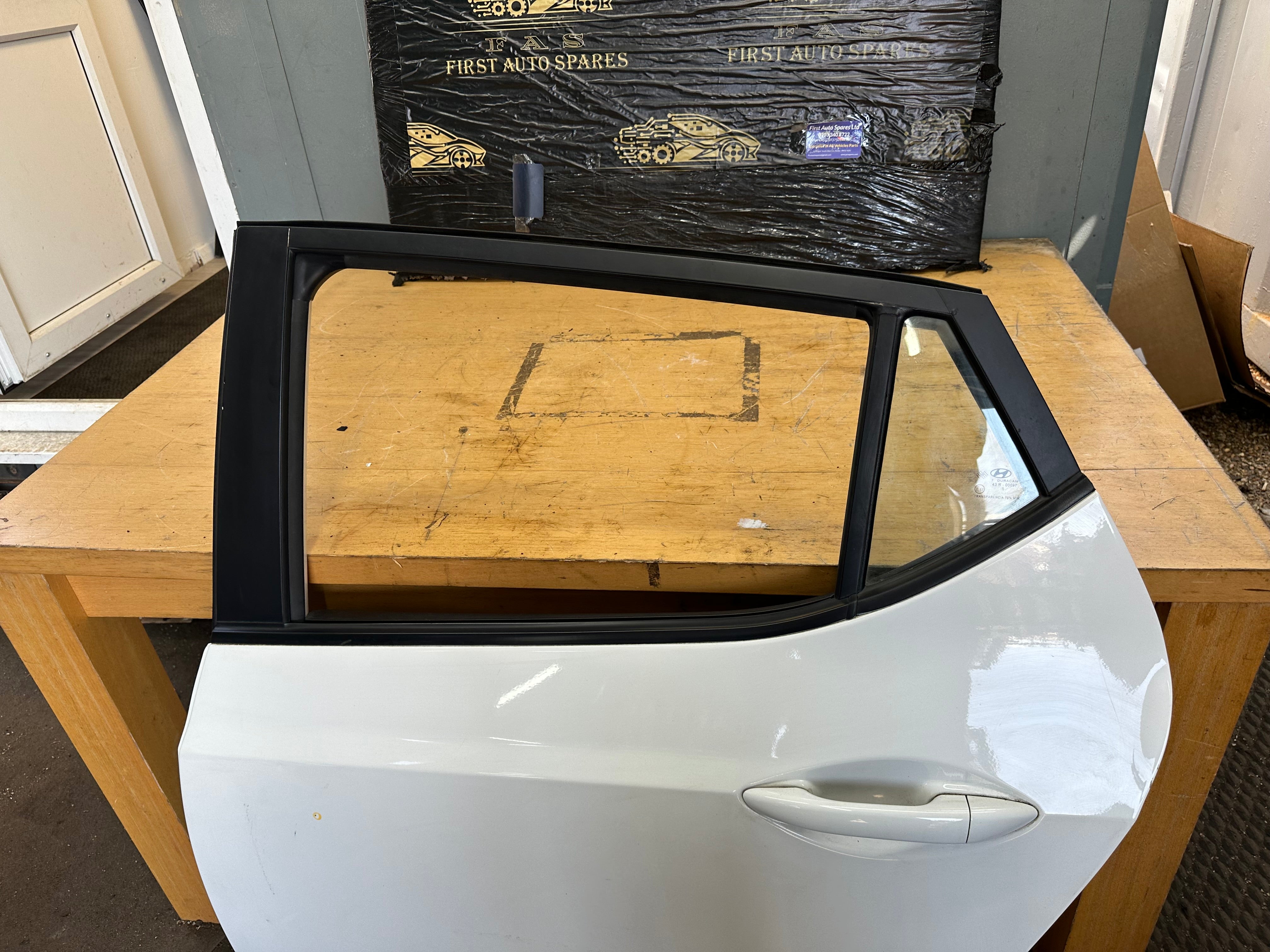 Hyundai i10 2016 Left Passenger Rear Door N/S/R