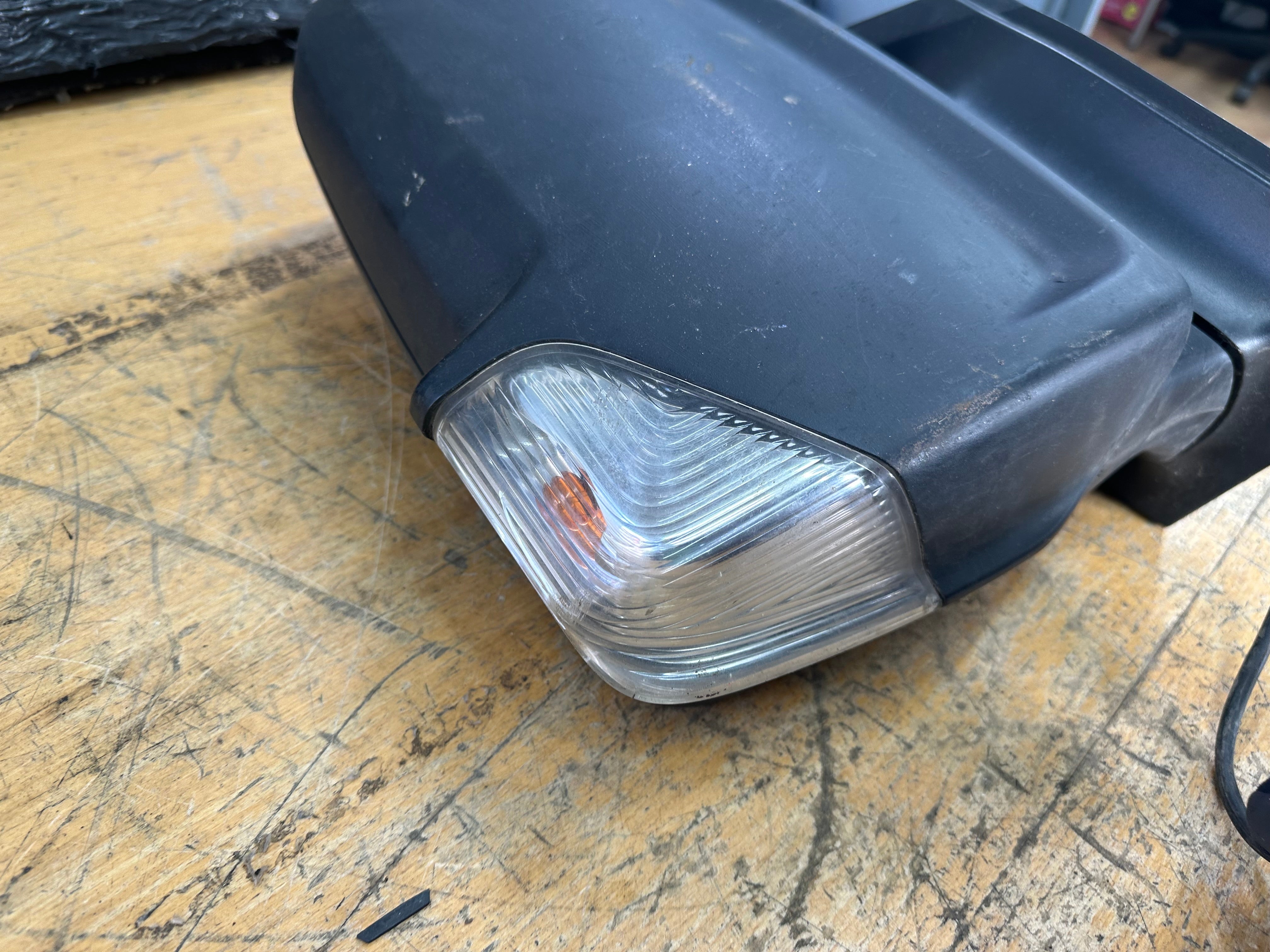 Mercedes Sprinter 2015 W906 Driver’s Right Wing Mirror (A9068102093)