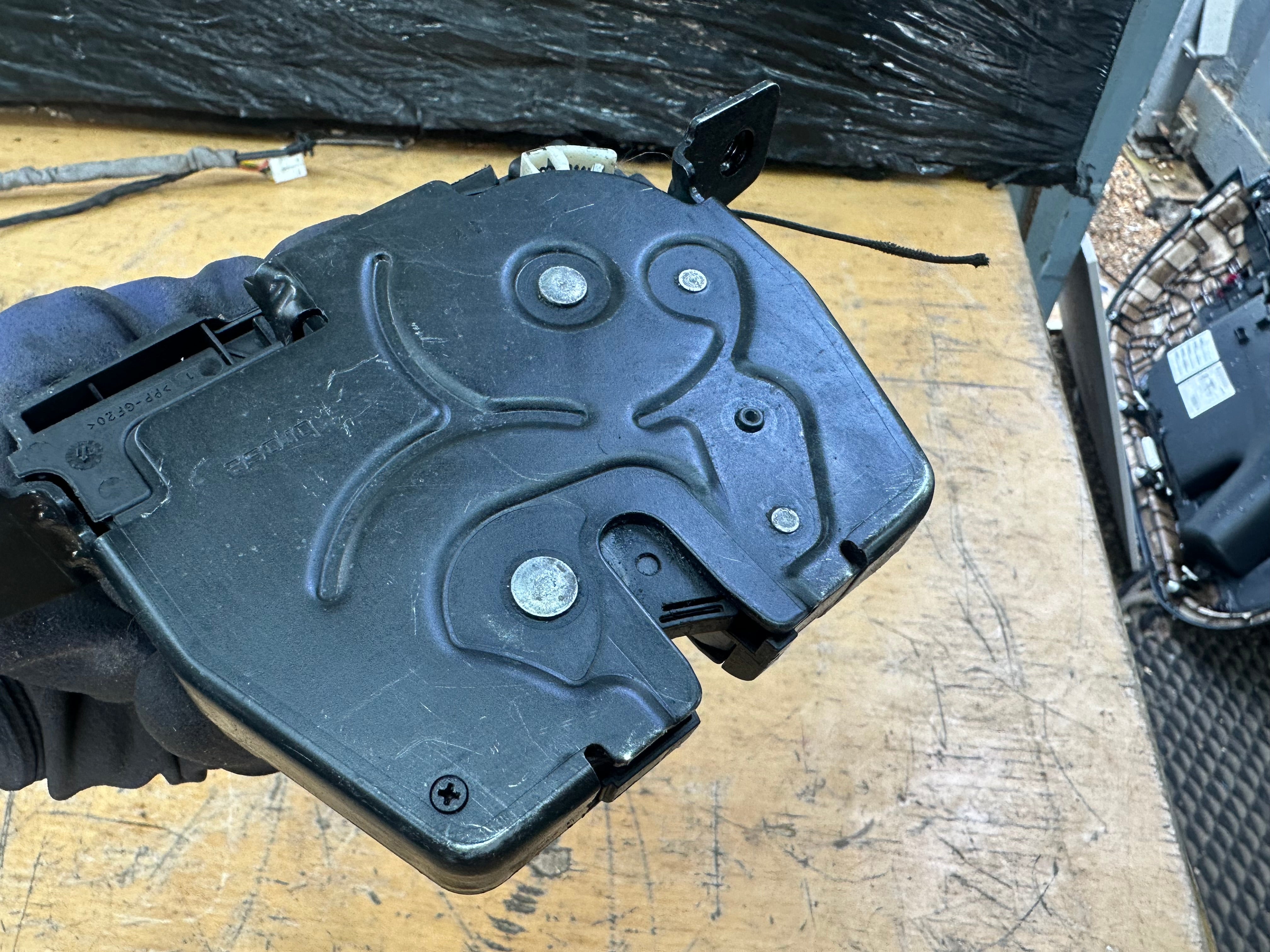 BMW 3 Series F31 2017 Rear Boot lid Tailgate Lock Mechanism (966929) (7269543)