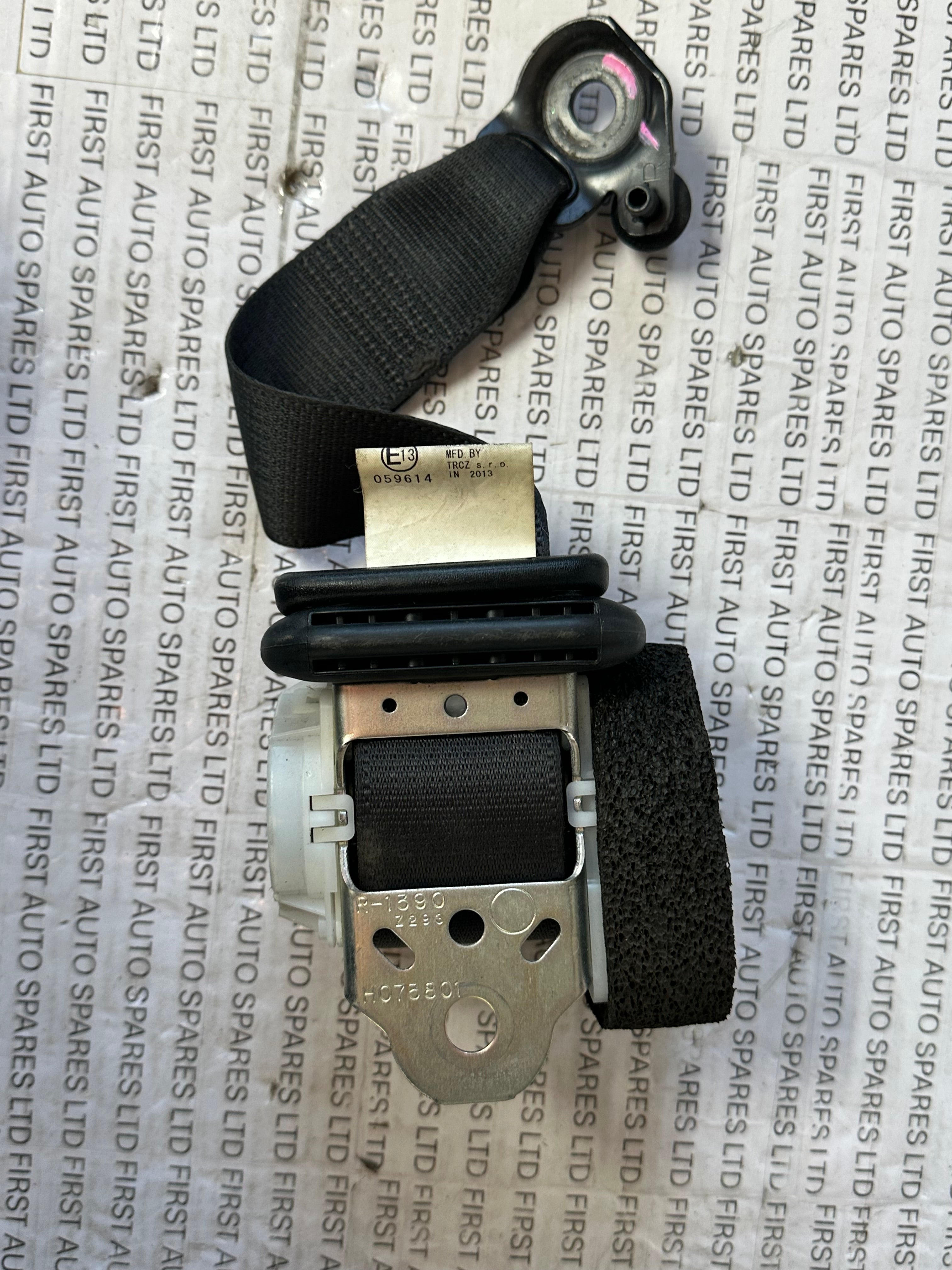 Toyota Yaris 2013 Right Rear Seatbelt (7P1700)