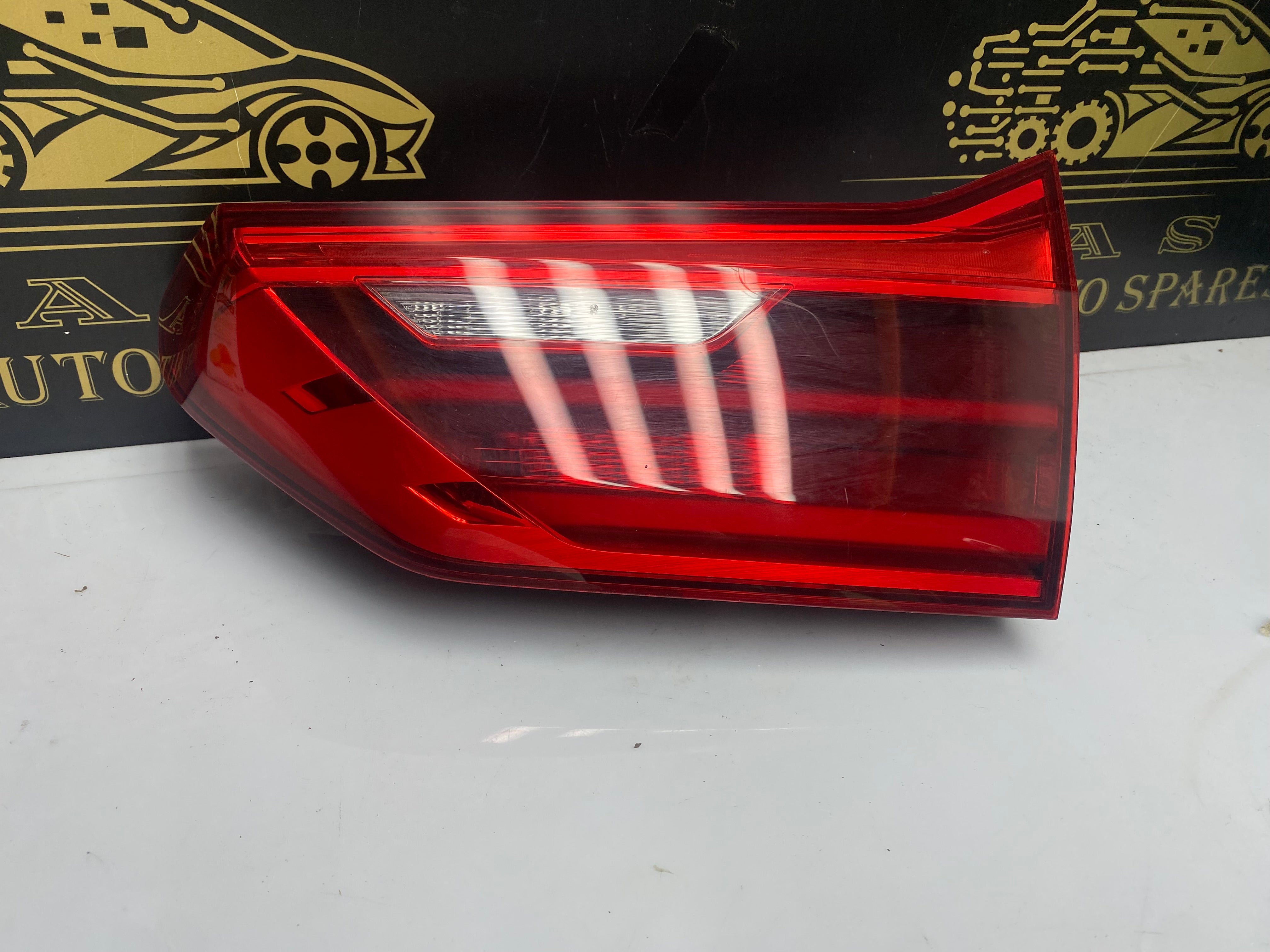 BMW 5 Series G31 Rear Right Tailgate Tail Light Lamp – 2017–2023