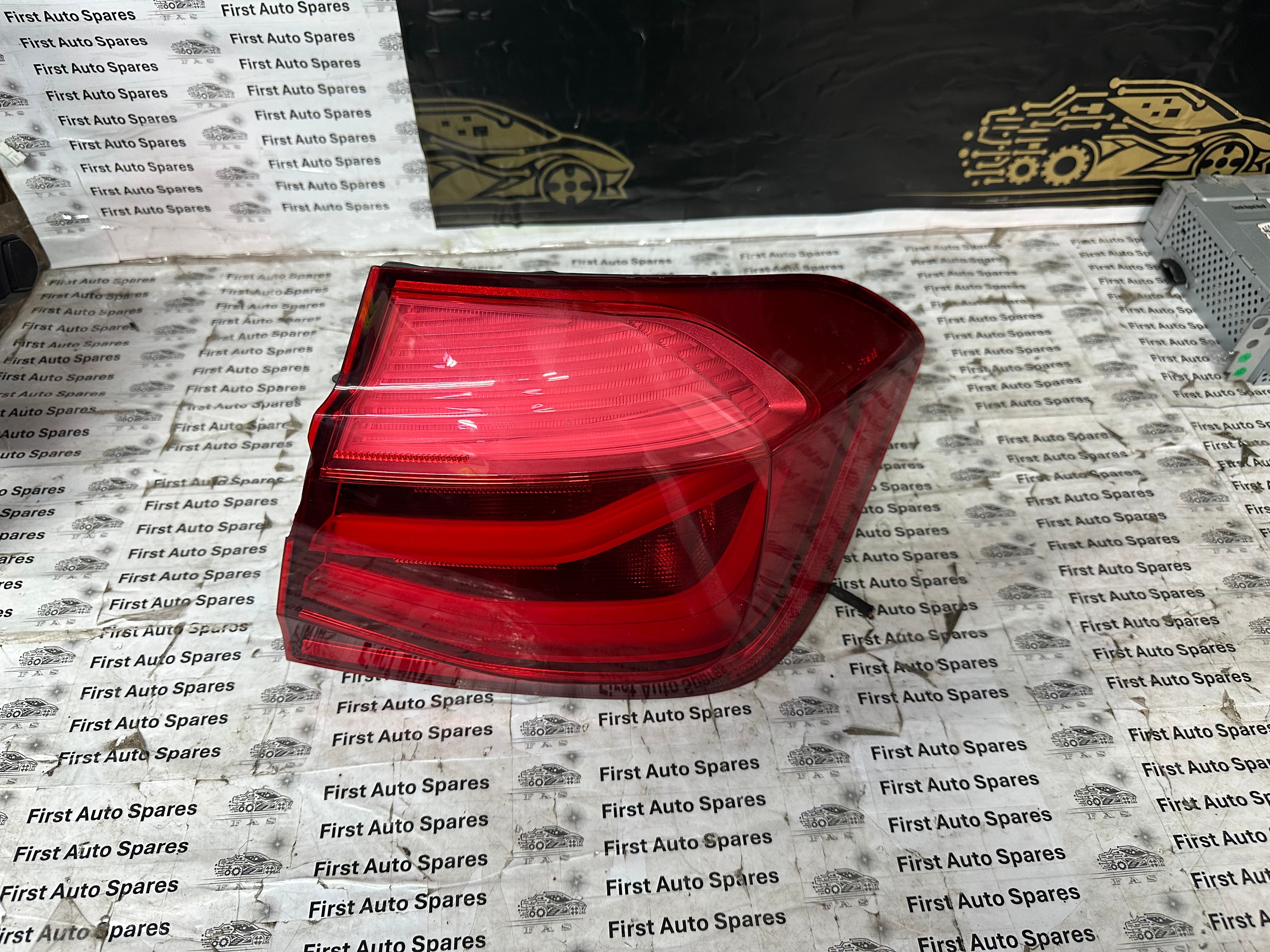 BMW 3 Series F30 M Sport Right O/S Rear Tail Light  (H4736911806)
