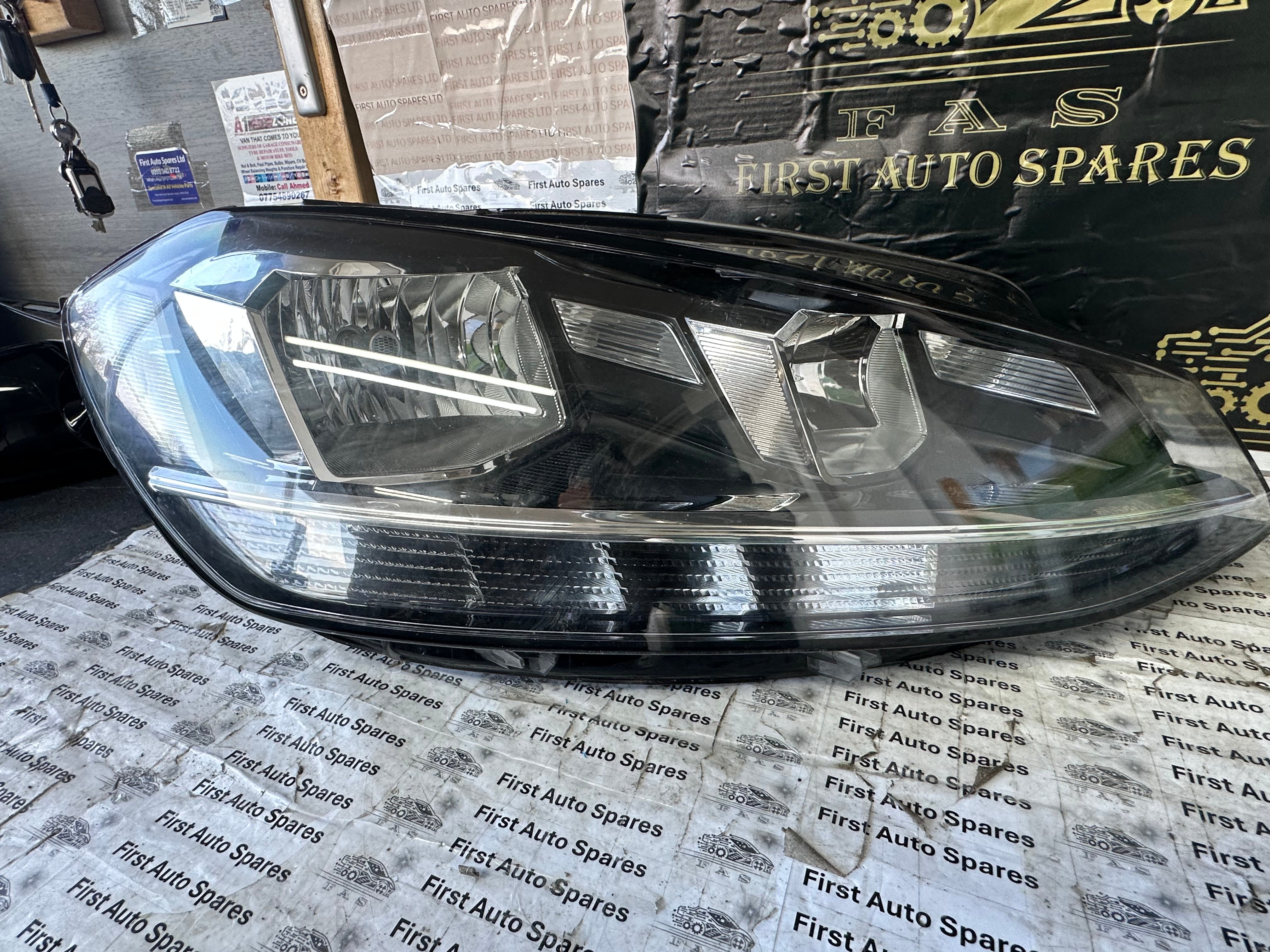 Volkswagen Golf MK7.5 (2013–2017) Right O/S Driver’s Halogen Headlight