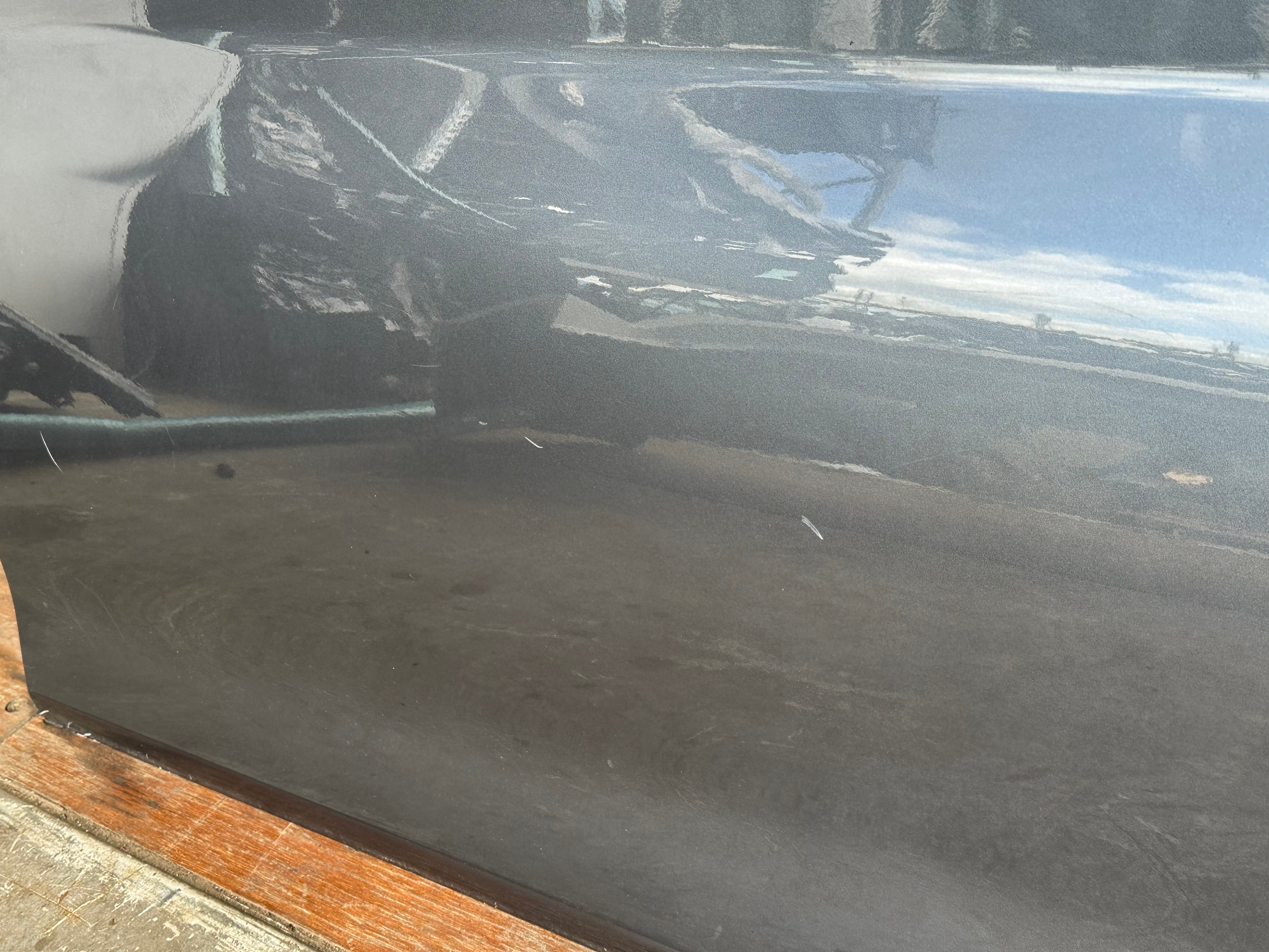 BMW 1 Series F20 N/S/F Left Front Passenger Door – Colour Code B39