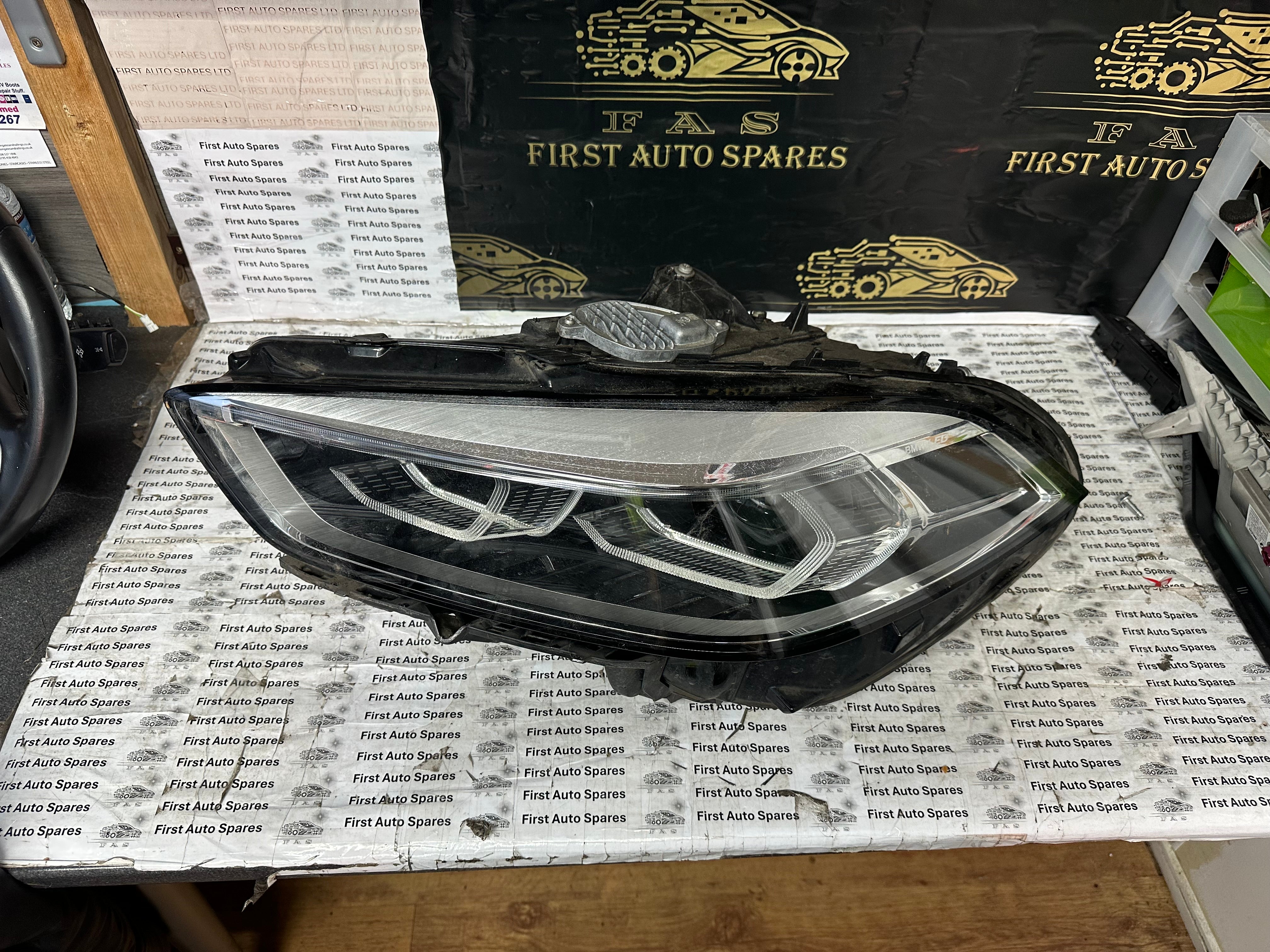 BMW 1 Series F40 Left Complete LED Headlight 2019–2024 (9482809-08)