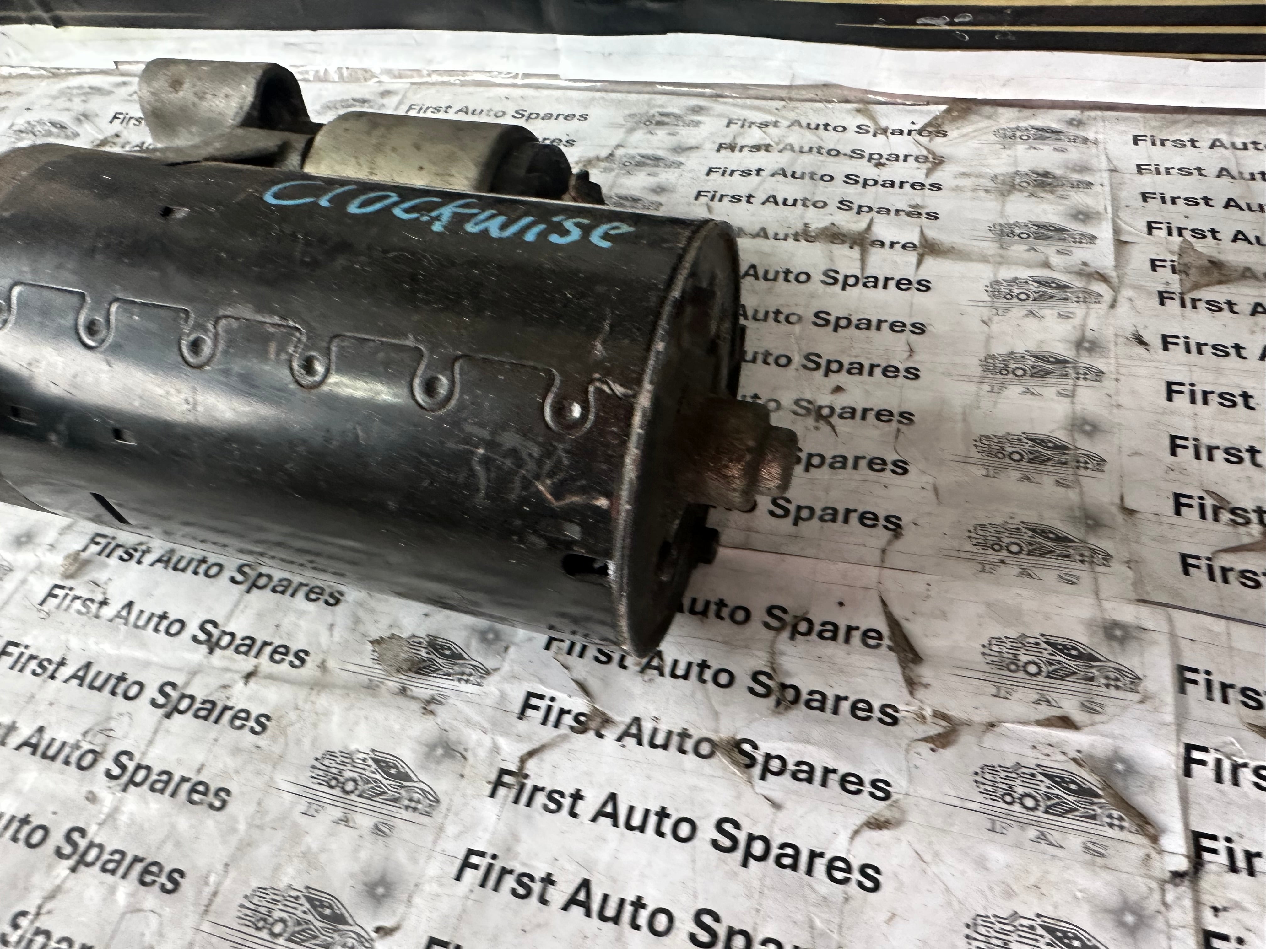 Audi A4 B8 2.0 TDI Starter Motor (03L911021E) (20120914)