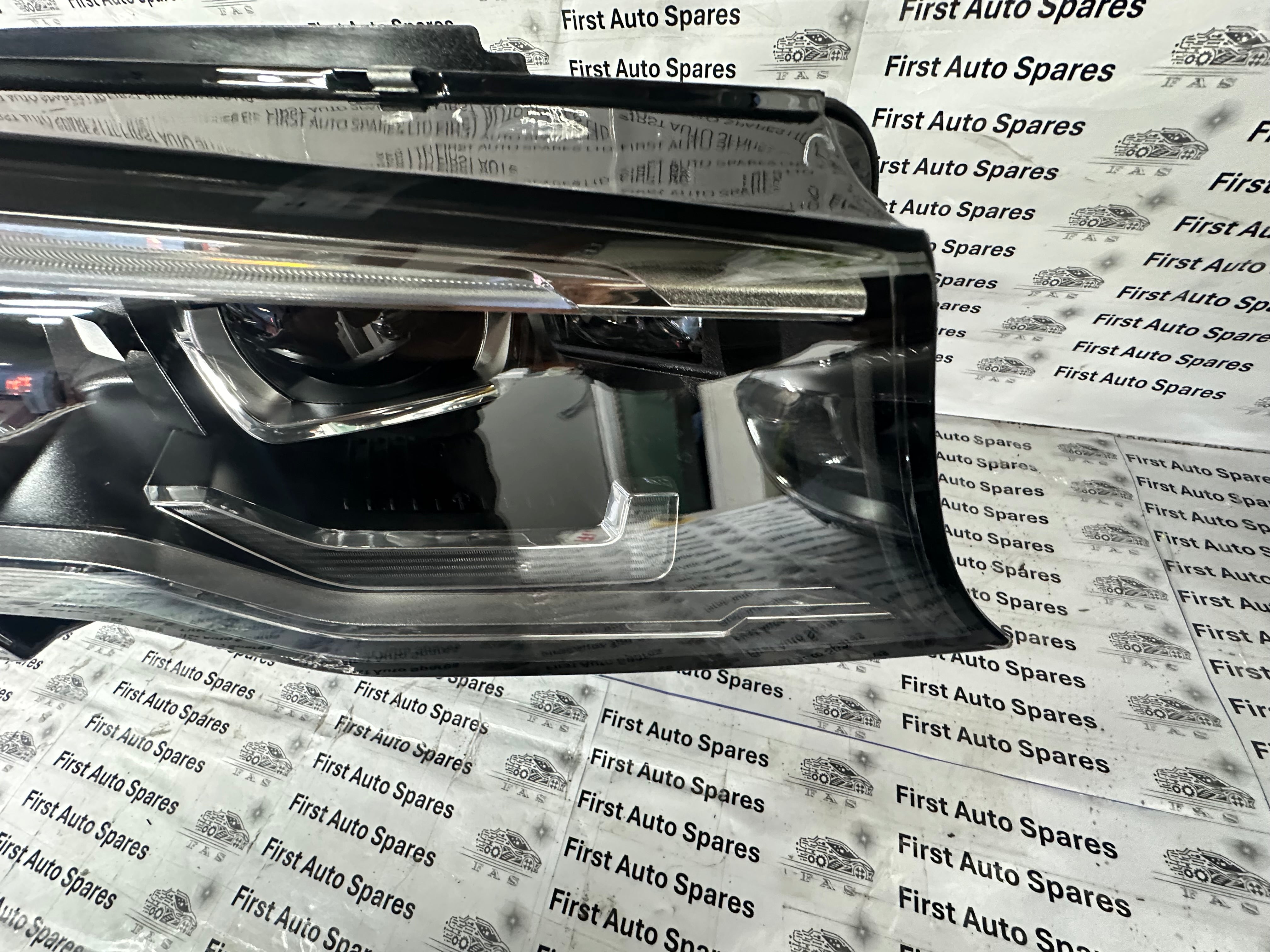 BMW 3 Series G20 G21 Right LED Headlight (9481721-08)