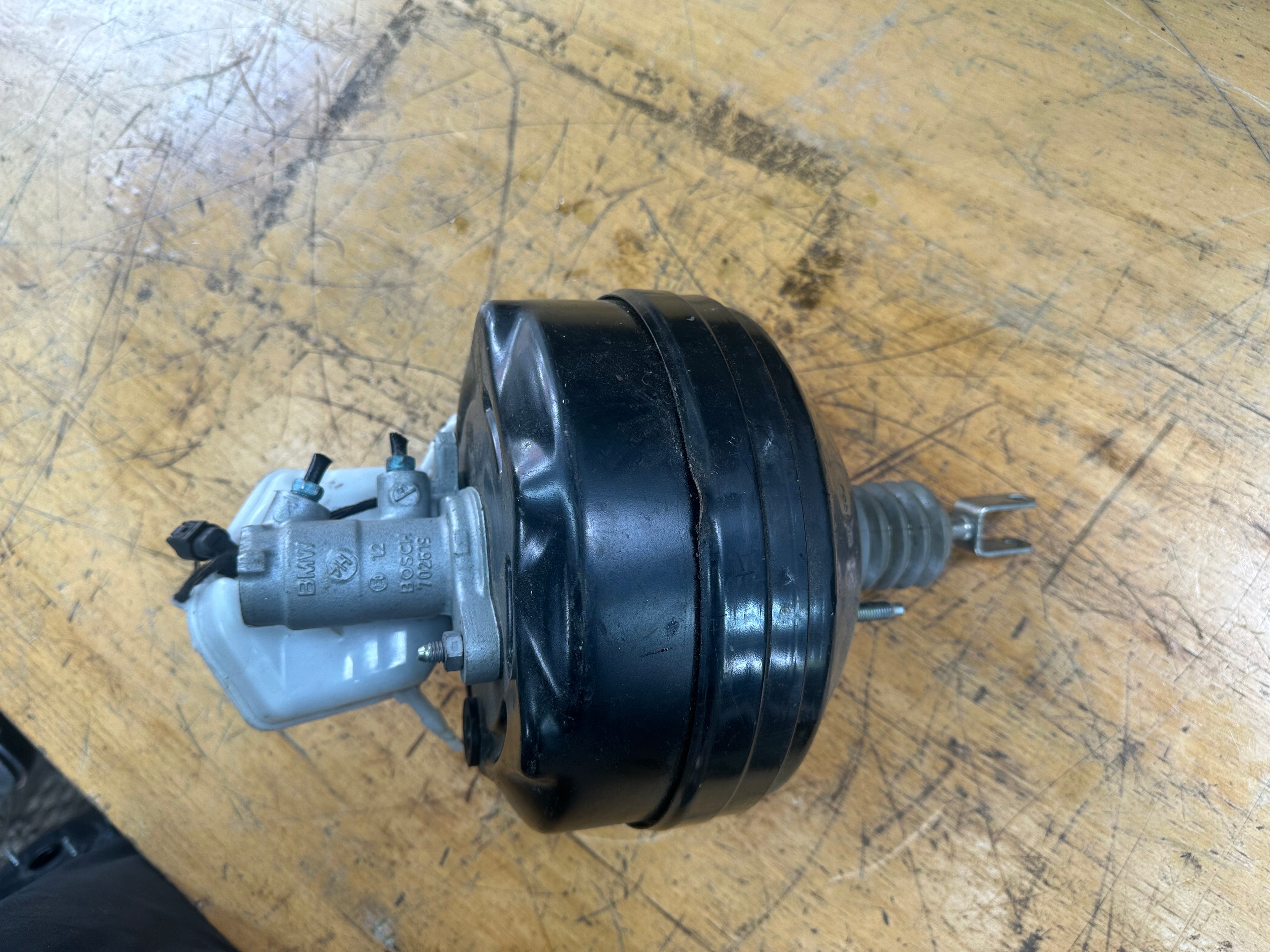 BMW 3 Series F30 2.0 Diesel Brake Servo & Master Cylinder (6798423)